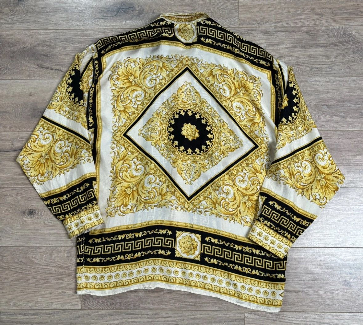 Versace Gianni Versace shirt 90s Size US L / EU 52-54 / 3 - 6 Thumbnail