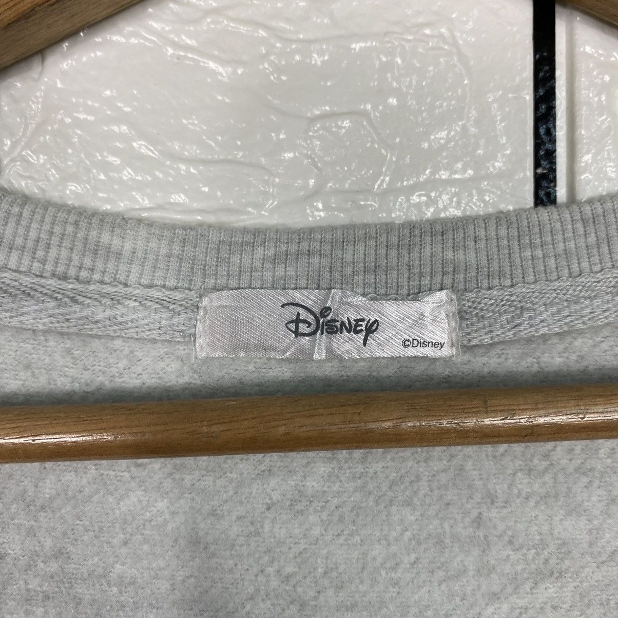 Japanese Brand 📌Vintage Donald Duck Sweatshirt Big Logo Size US L / EU 52-54 / 3 - 13 Thumbnail