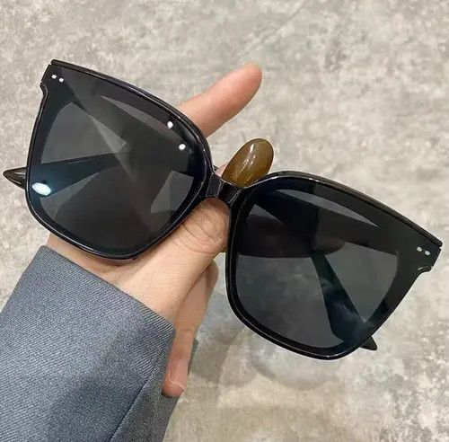 Other New Sunglasses Men And Women Sun Shading Sunglasses UV Prote Size ONE SIZE - 3 Thumbnail