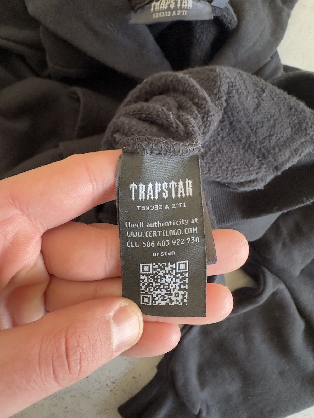 Trapstar London Trapstar Charge It Hoodie Size M Size US M / EU 48-50 / 2 - 8 Thumbnail