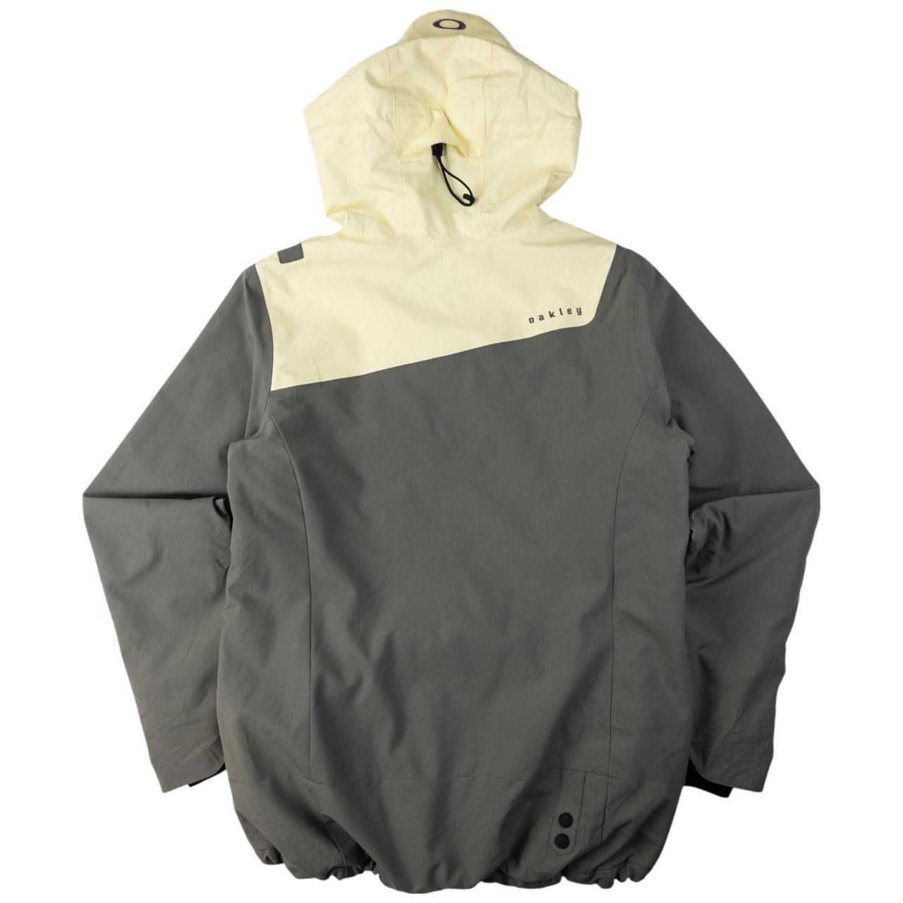 Oakley Vintage Oakley Zip Up Snowboarding Jacket Size L Size US L / EU 52-54 / 3 - 2 Thumbnail
