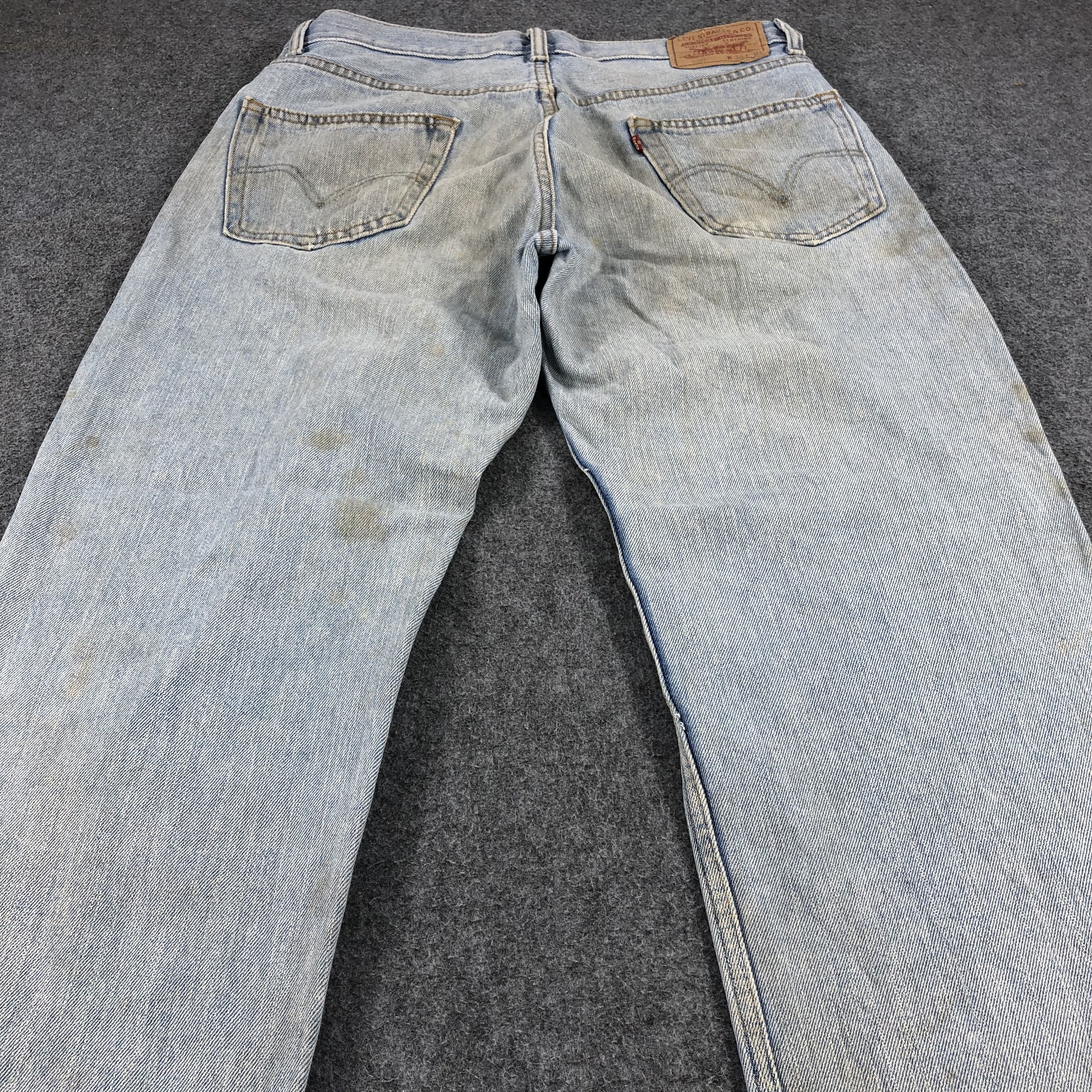Levi's Dirty Vintage Levis Jeans Lot 550 Light Wash Denim-J952 Size US 33 - 4 Thumbnail