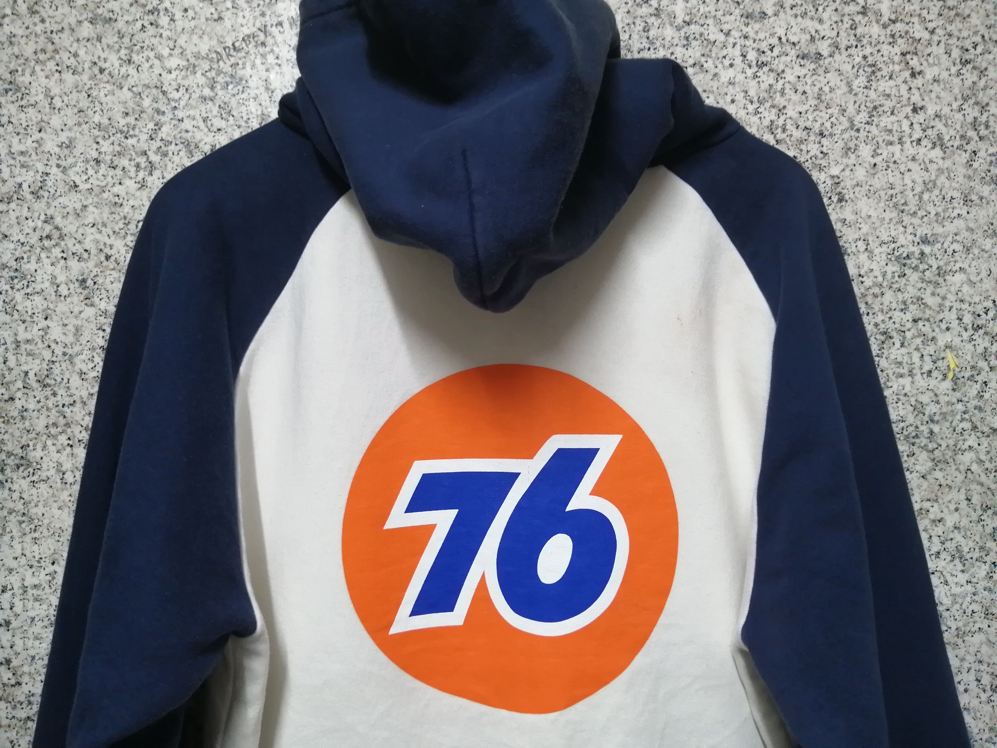 Vintage VINTAGE 76 LUBRICANTS RACING VERY RARE Size US L / EU 52-54 / 3 - 3 Thumbnail