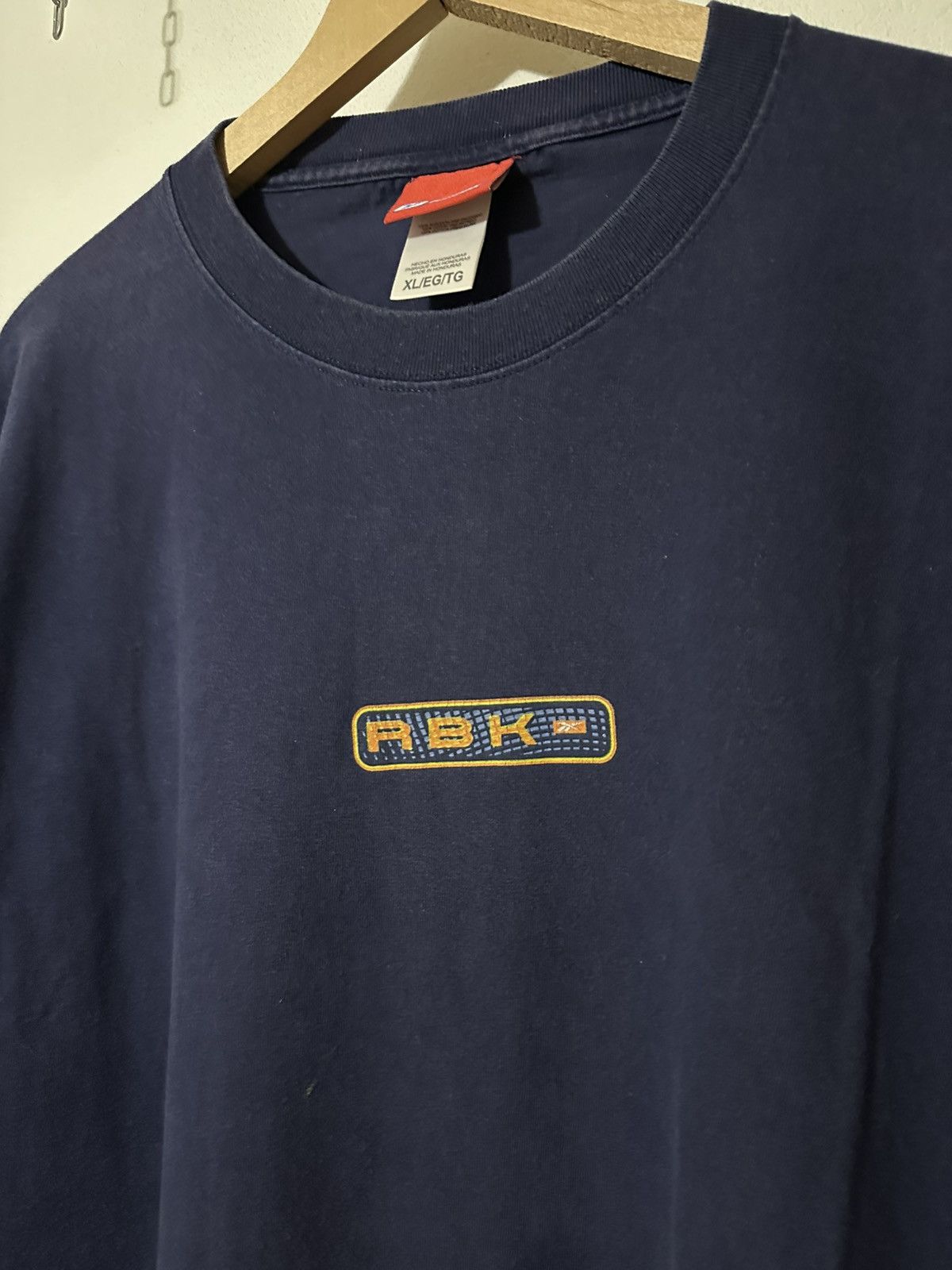 Reebok RARE 💫VTG Reebok Tee Size US XXL / EU 58 / 5 - 2 Thumbnail