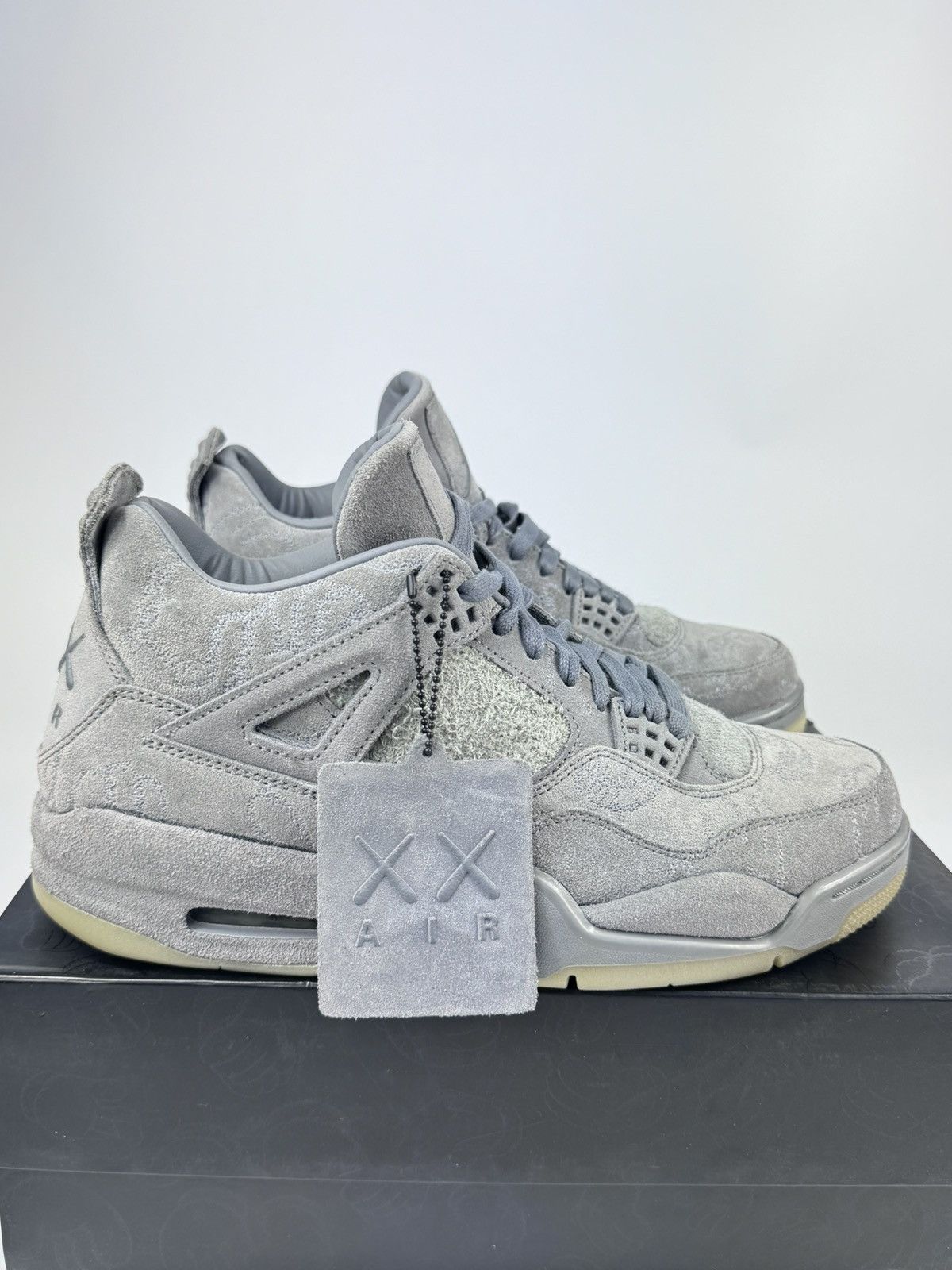 Jordan Brand × Kaws AIR JORDAN 4 RETRO X KAWS SNEAKERS Size US 9.5 / EU 42-43 - 4 Thumbnail