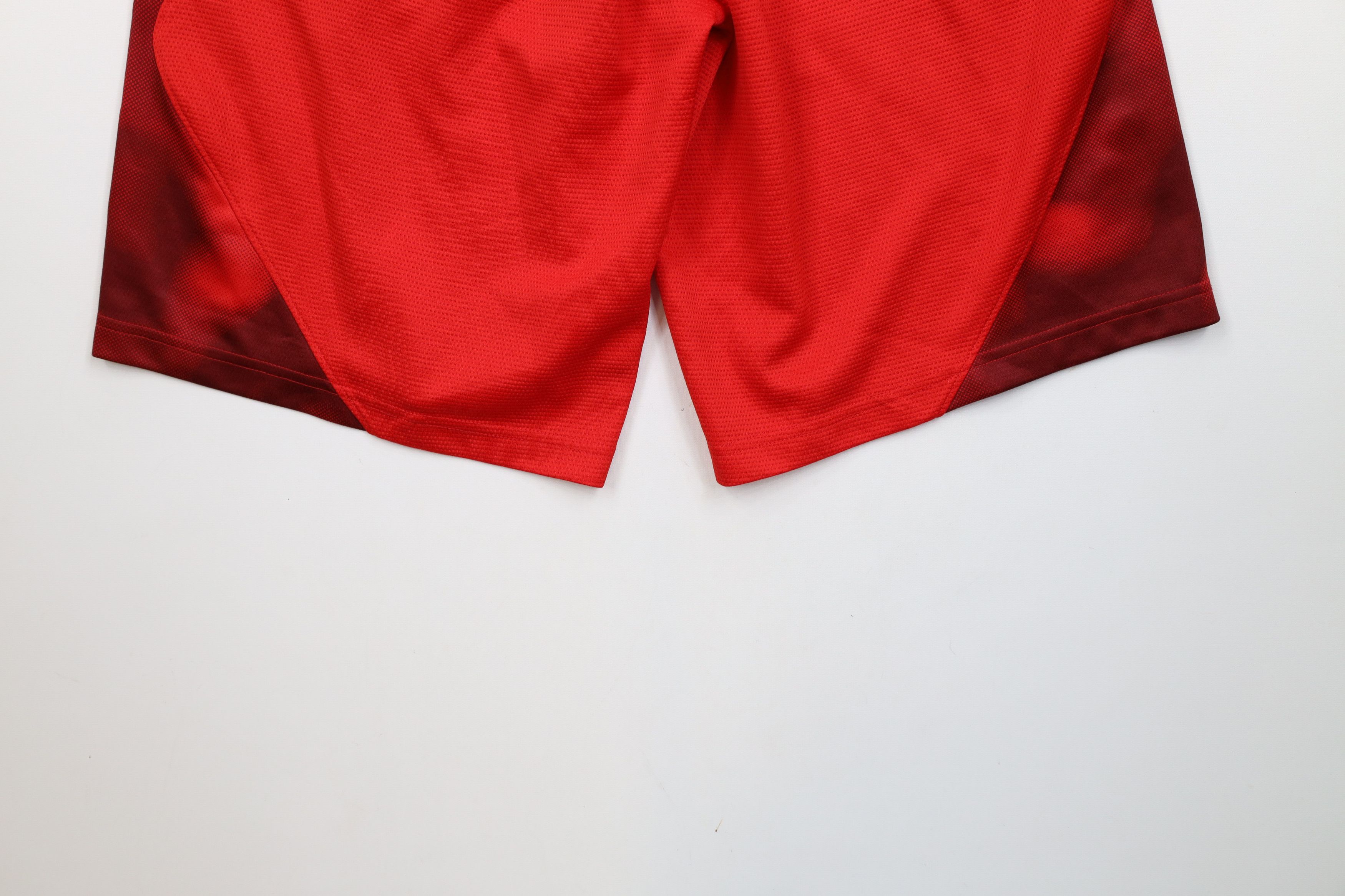 Nike × Vintage Nike Elite Spell Out Gym Training Basketball Shorts Red Size US 30 / EU 46 - 14 Thumbnail