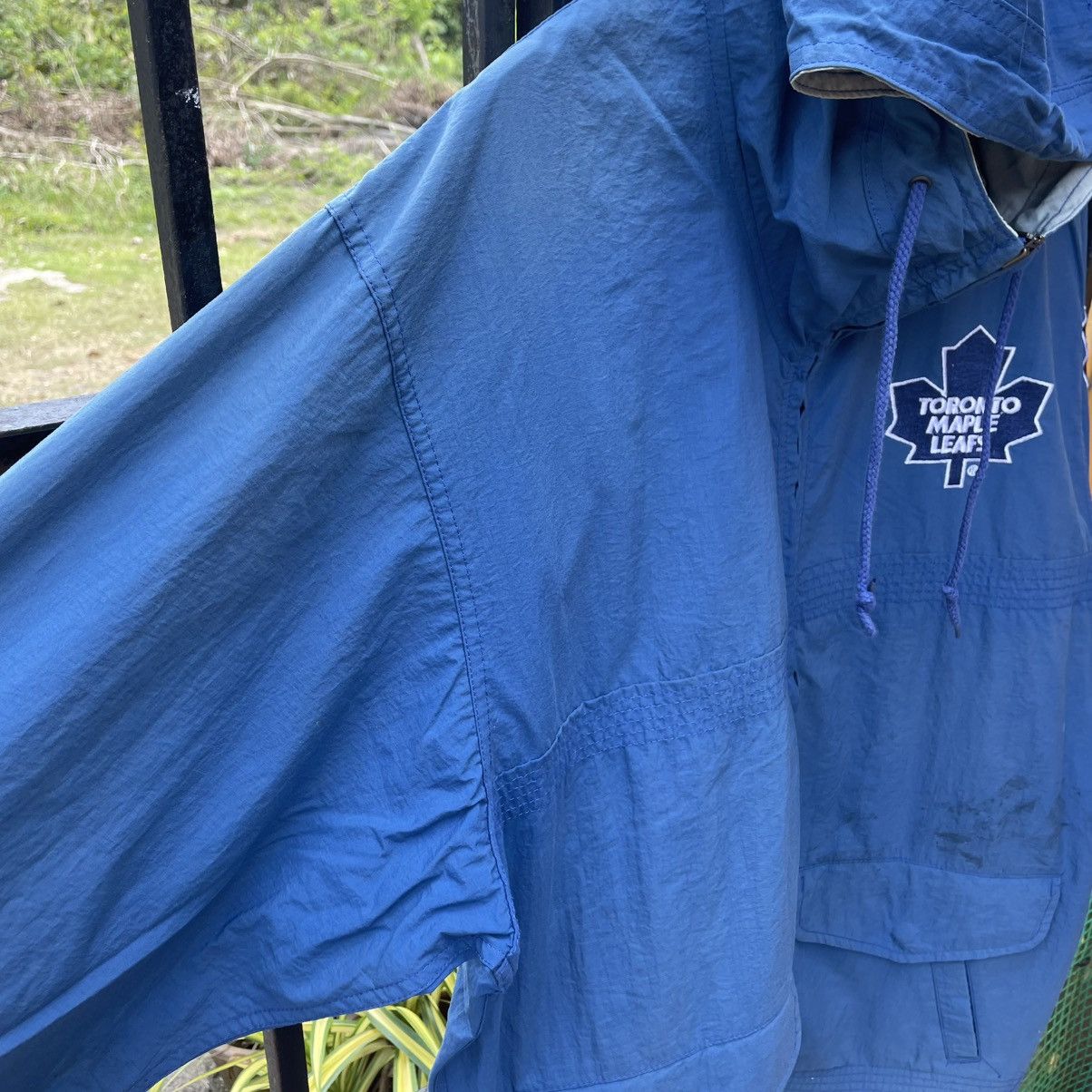 NHL 🔥Starter NHL Toronto Maple Leafs Windbreaker Hooded Jacket Size US M / EU 48-50 / 2 - 8 Thumbnail