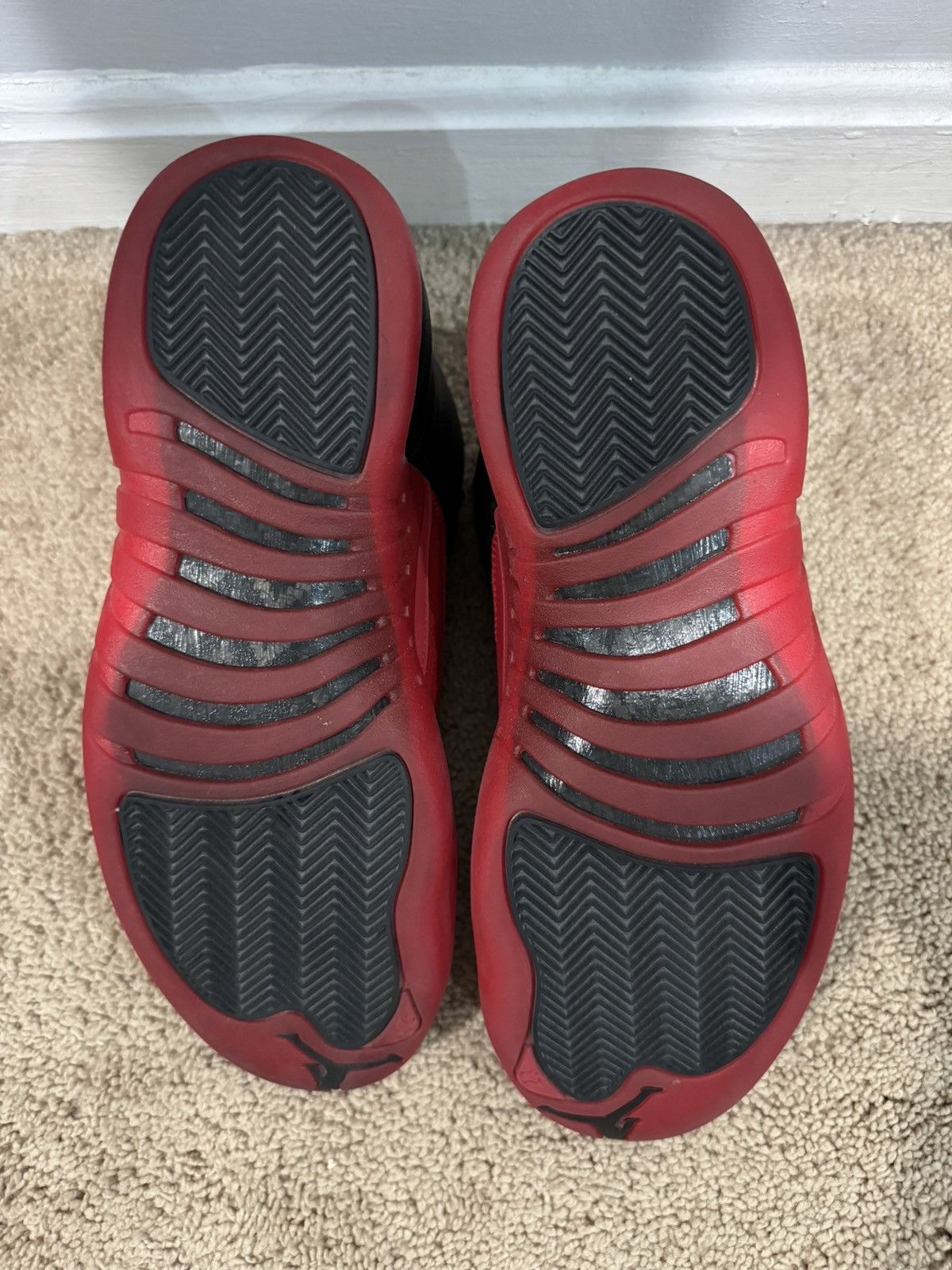 Jordan Brand Jordan 12 Flu Game 2016 Size US 10 / EU 43 - 5 Thumbnail