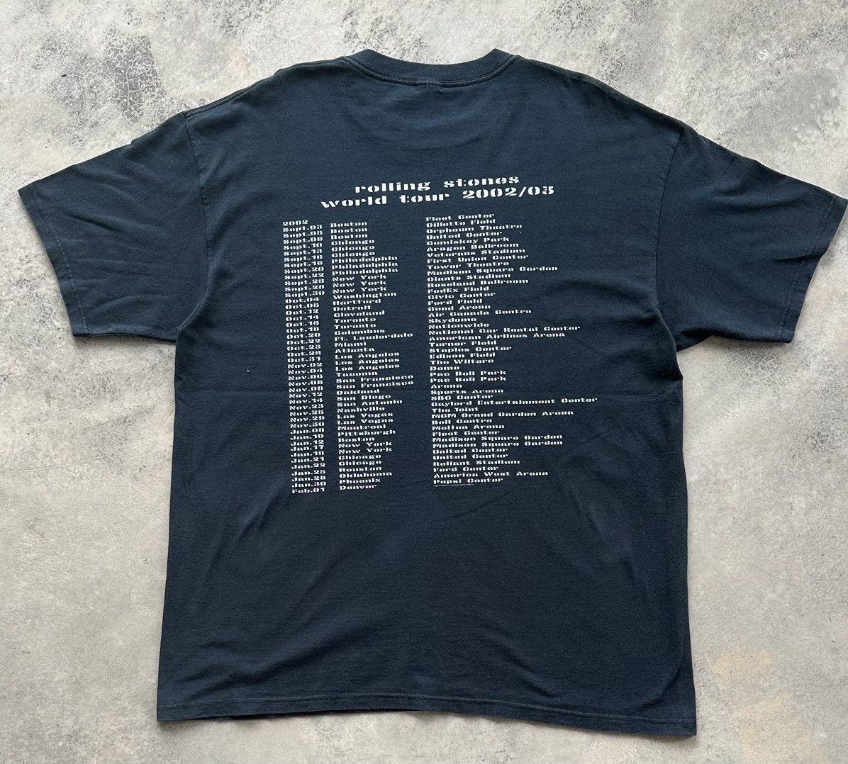 The Rolling Stones × Vintage VINTAGE ROLLING STONES TOUR 2002/2003 WELL WORN TEE Size US XXL / EU 58 / 5 - 4 Thumbnail