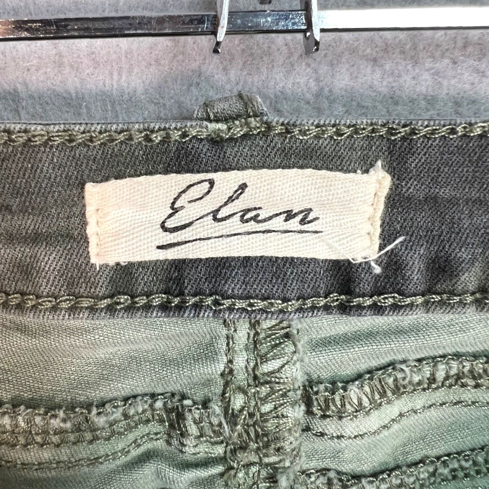 Vintage VINTAGE Elan Women's Skinny Camo Jeans Size Medium Cotton Blend Zipper Pocket Green 2000s Size 32" / US 10 / IT 46 - 3 Thumbnail