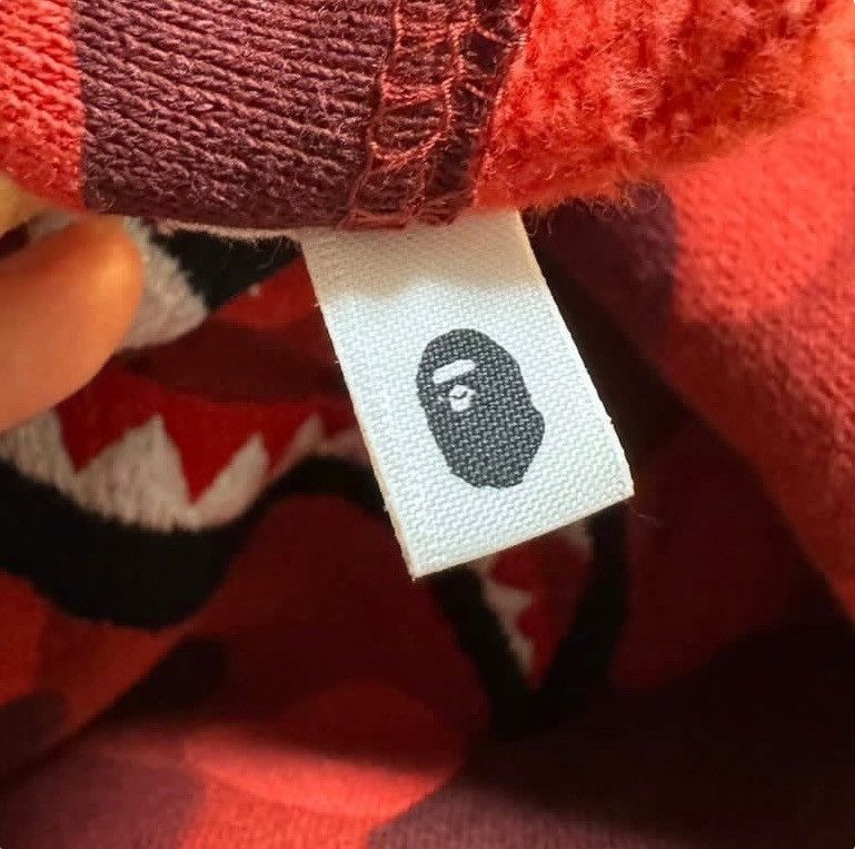 Bape BAPE Shark Embroidery Full zip hoodie Red camo Size US L / EU 52-54 / 3 - 7 Thumbnail