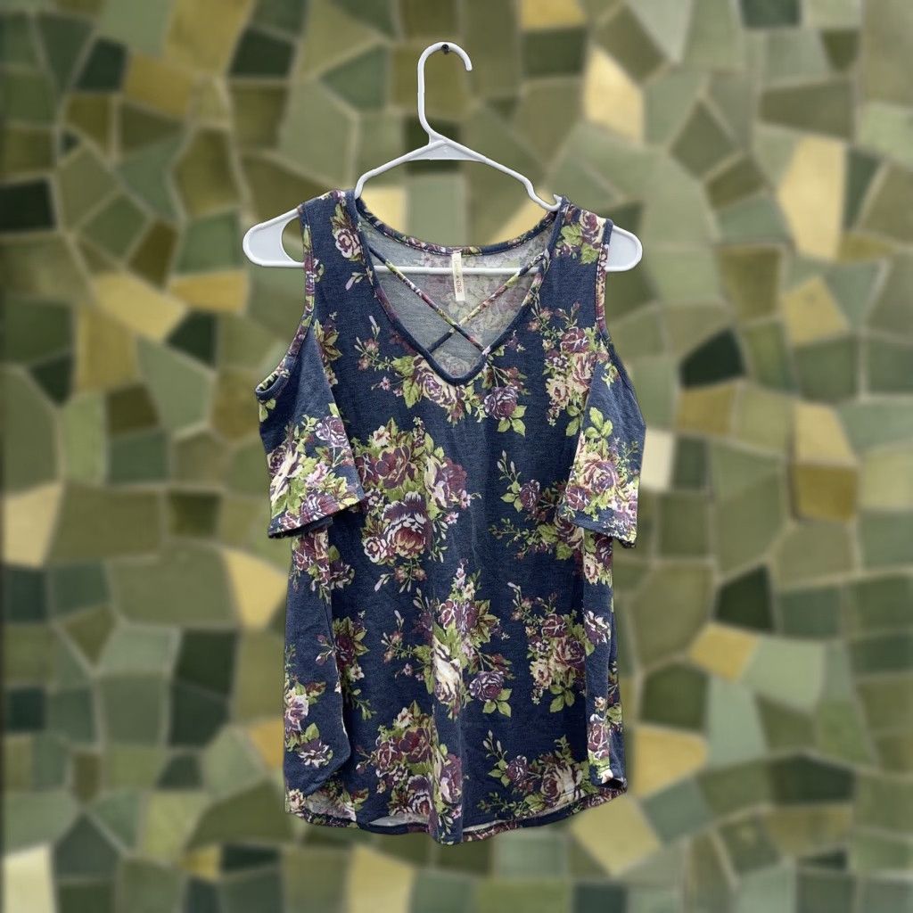 Vintage Lime N Chili Womens Shirt Size Small Blue Floral Col Shoulder Strappy Chest Sleeveless V-Neck Casual Shirt Womens Size S / US 4 / IT 40 - 1 Thumbnail