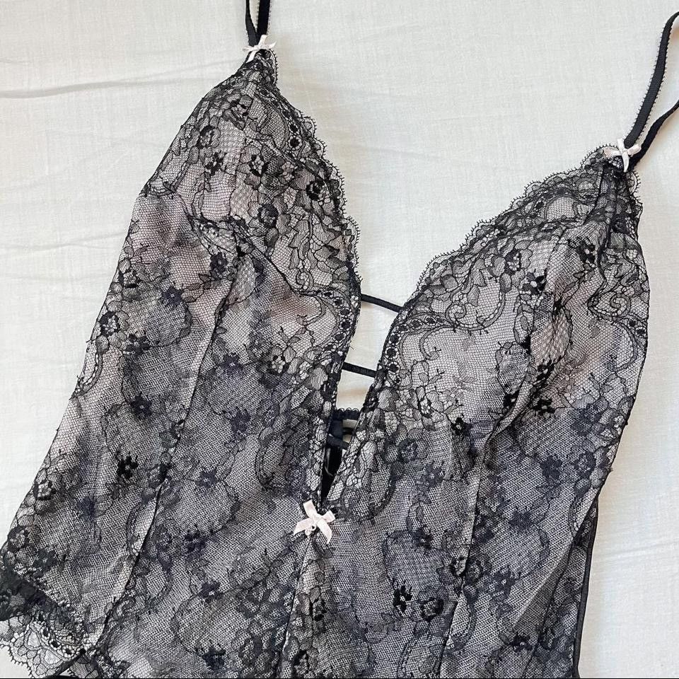Victoria's Secret VS Black Lace Teddy Bodysuit (S-M) Size M / US 6-8 / IT 42-44 - 2 Thumbnail