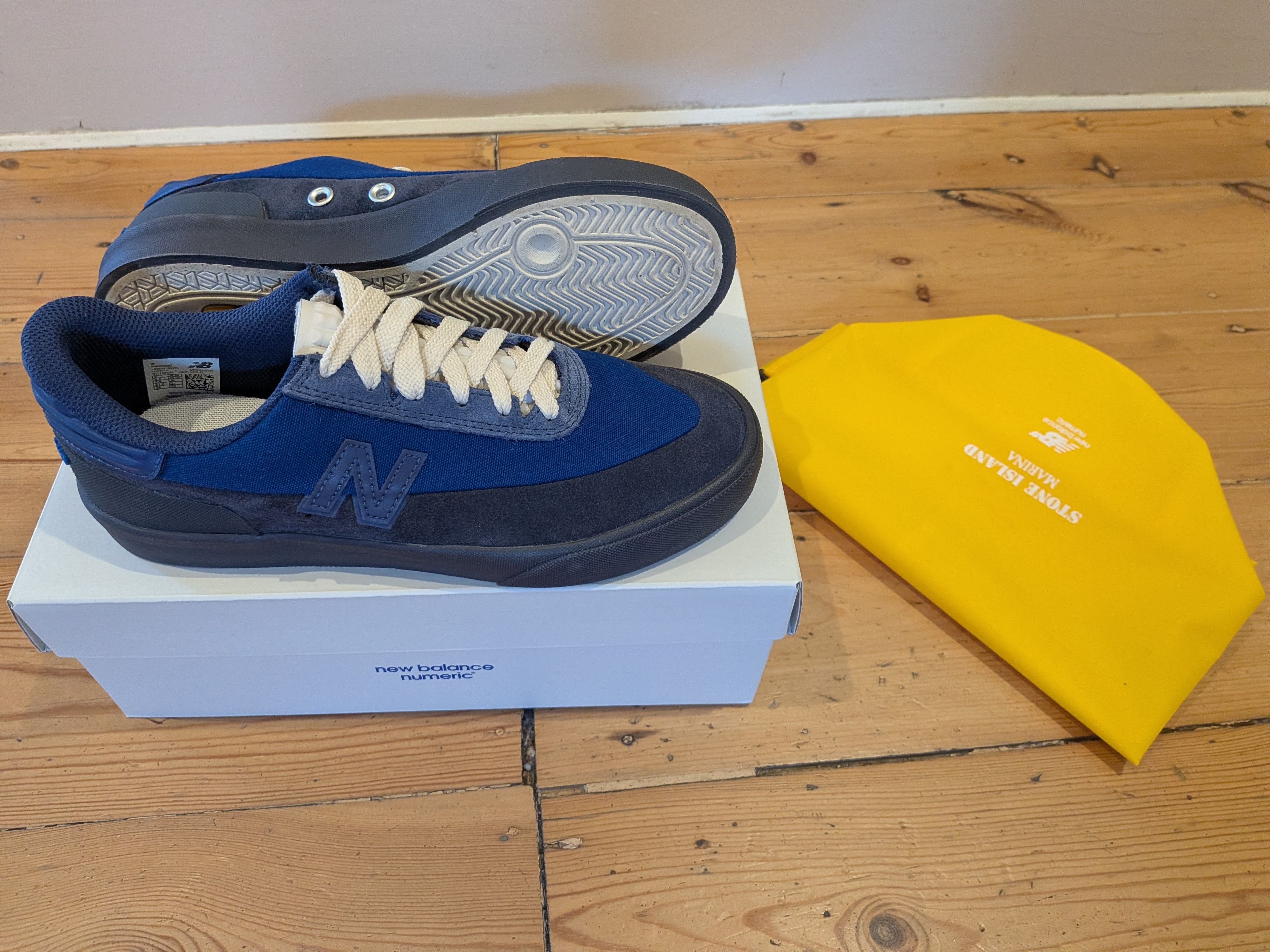 New Balance × Stone Island Stone Island Marina x New Balance Numeric 272 US8 Size US 8 / EU 41 - 6 Thumbnail