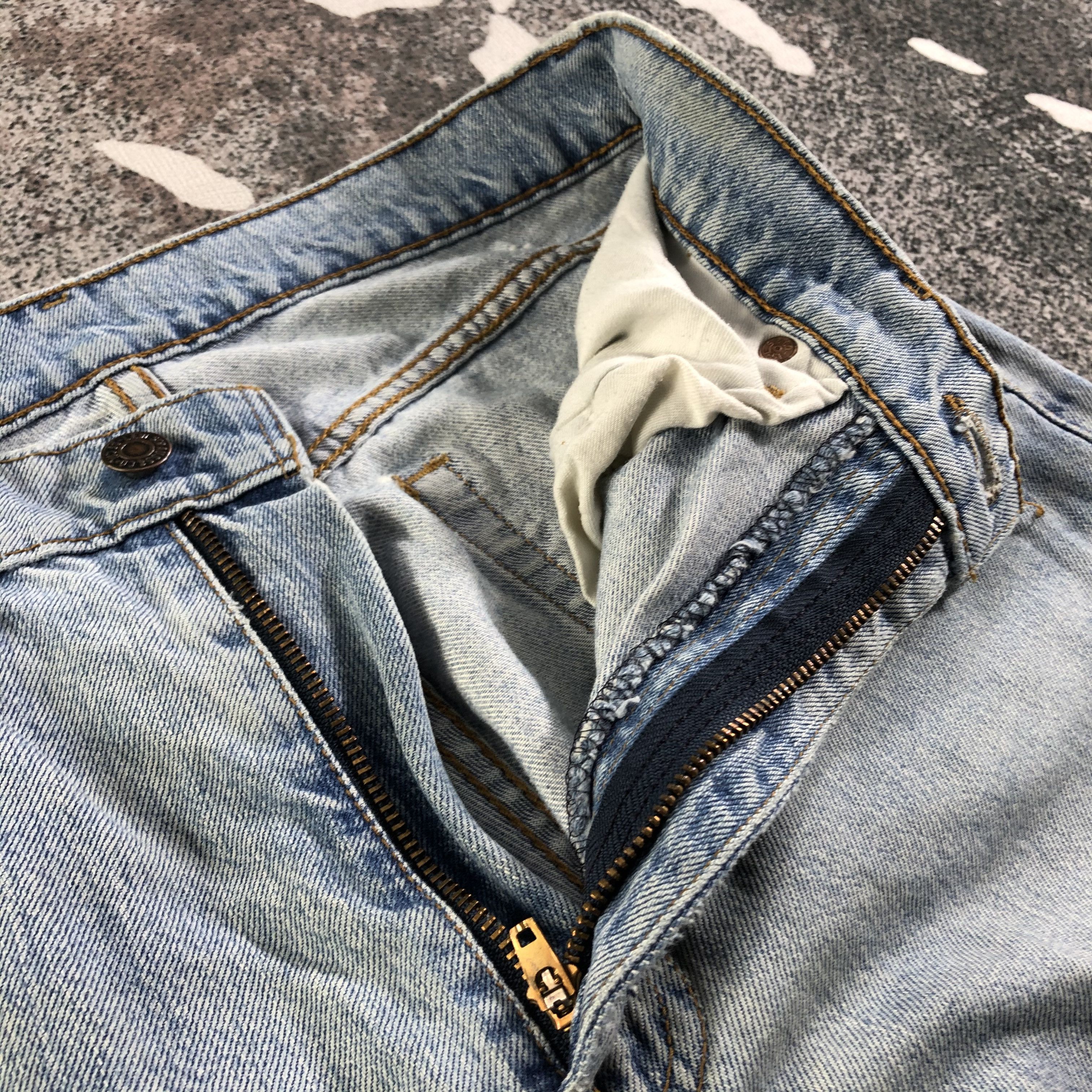 Levi's Vintage Levis 514 Jeans Faded Black Denim KJ1114 Size US 32 / EU 48 - 7 Thumbnail