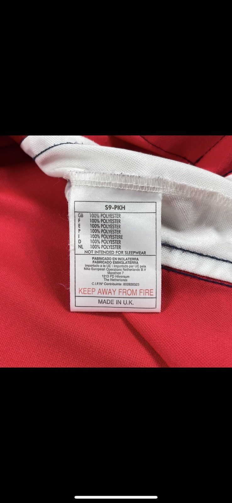Nike Vintage nike Arsenal soccer jersey 17 Petit rare size S Size US S / EU 44-46 / 1 - 15 Thumbnail