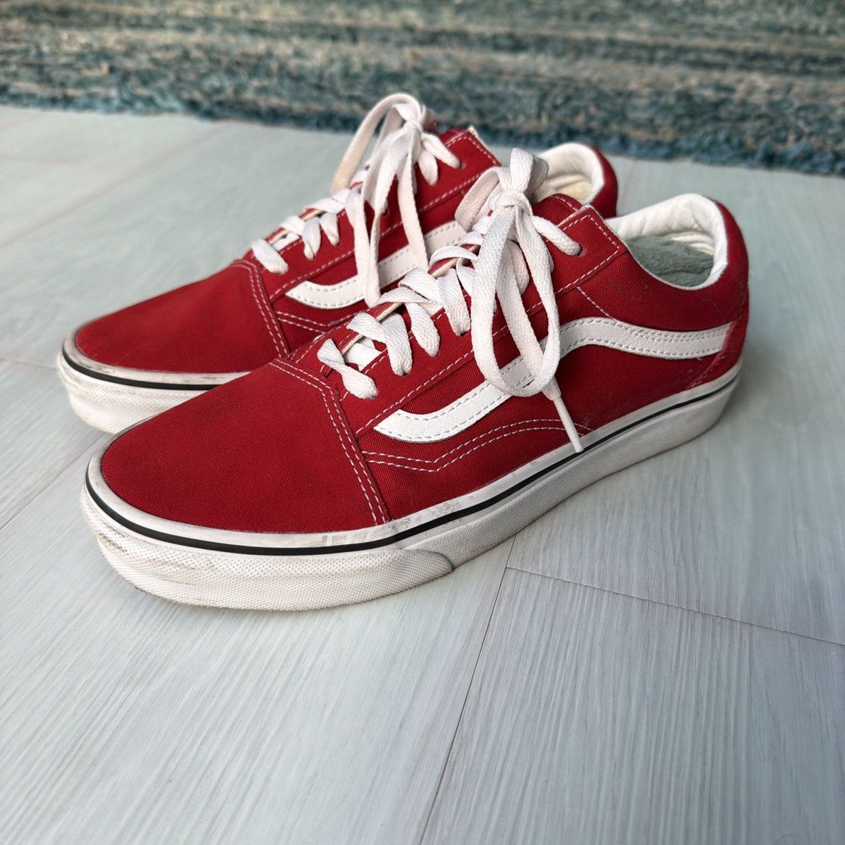 Vans Vans Old Skool cherry red sneakers Size US 8 / EU 41 - 1 Thumbnail