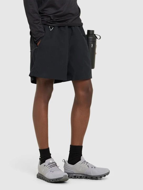 On o1lsvrm0425 Cloud 6 Waterproff Sneakers in Allow/Wolf Size US 8.5 / EU 41-42 - 5 Thumbnail