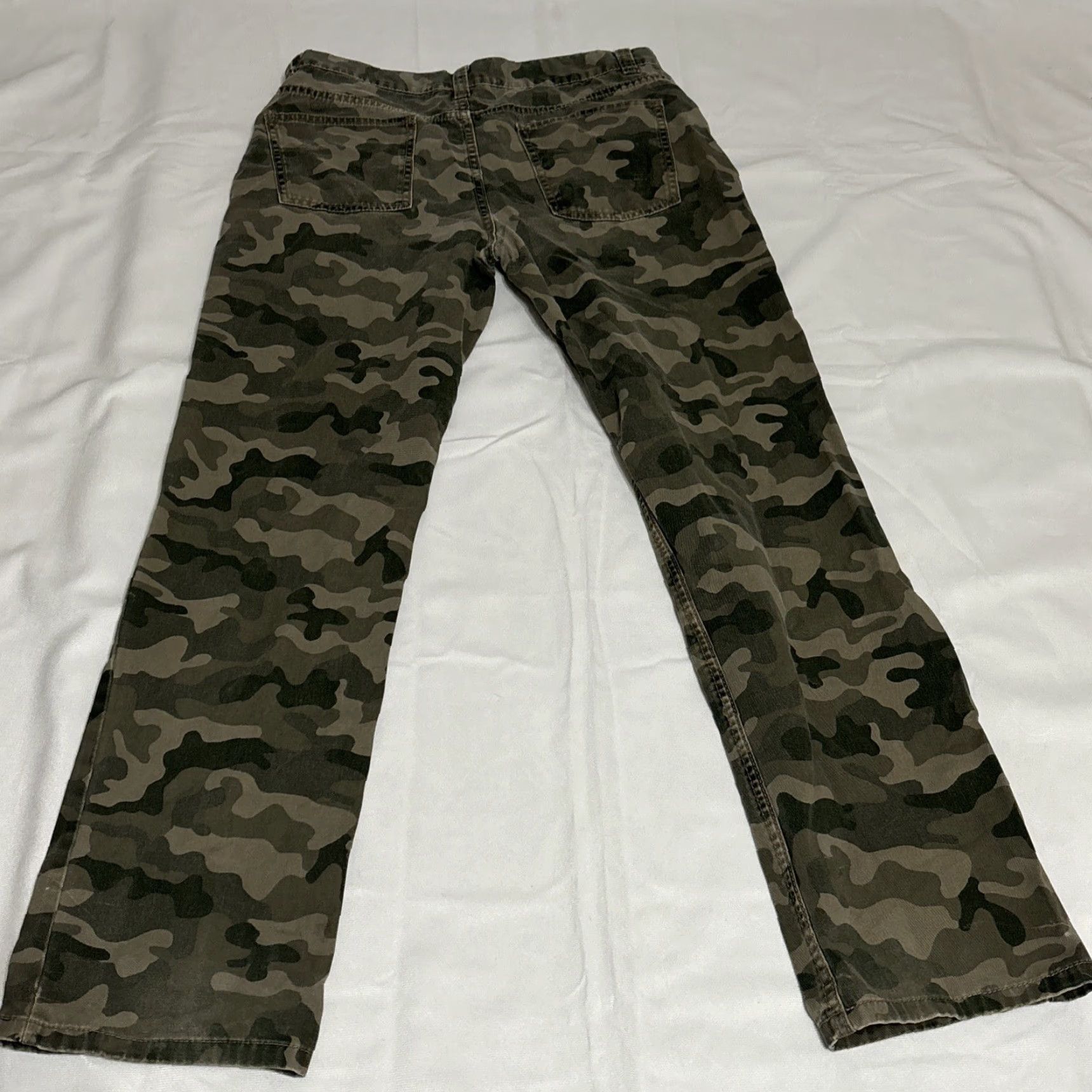 Camel Red Camel Handcrafted Camouflage Camp Pants 32x32 Mens Regular 32 Inseam Multicolor Camouflage Chino Pants Size US 32 / EU 48 - 6 Thumbnail