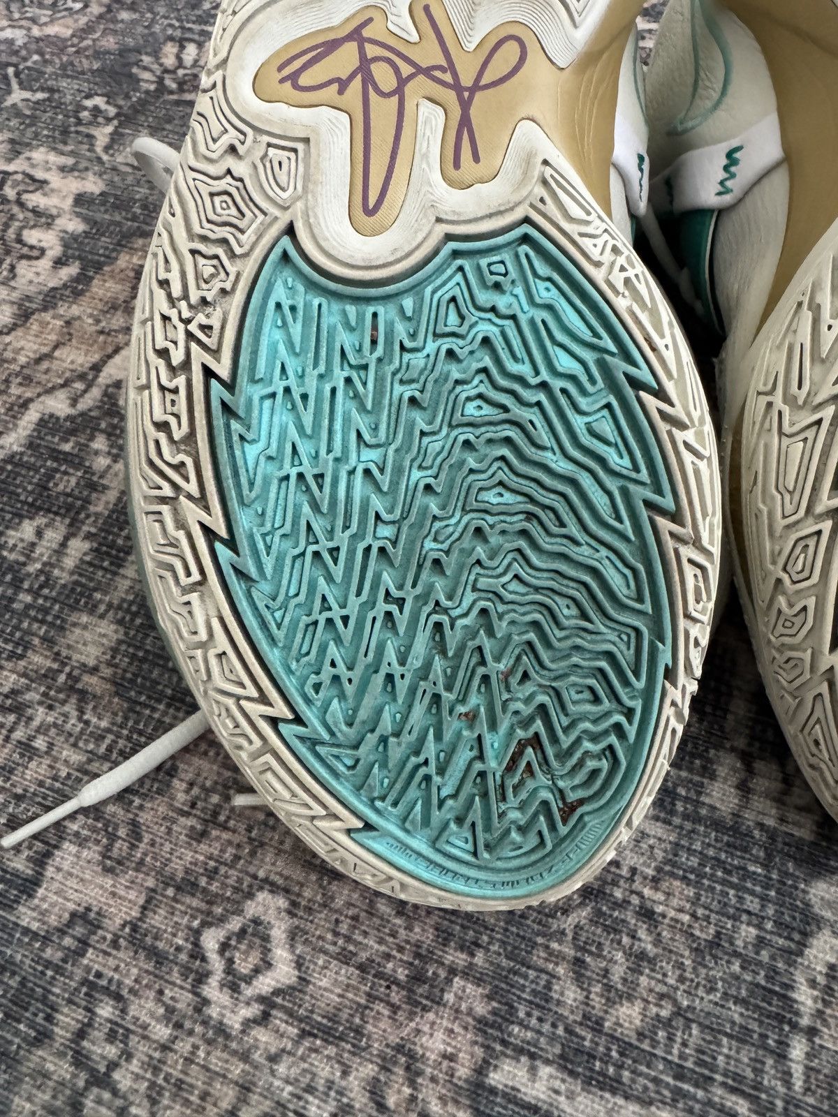 Nike Nike Kyrie x Sue Bird Infinity Size US 10 / EU 43 - 13 Thumbnail