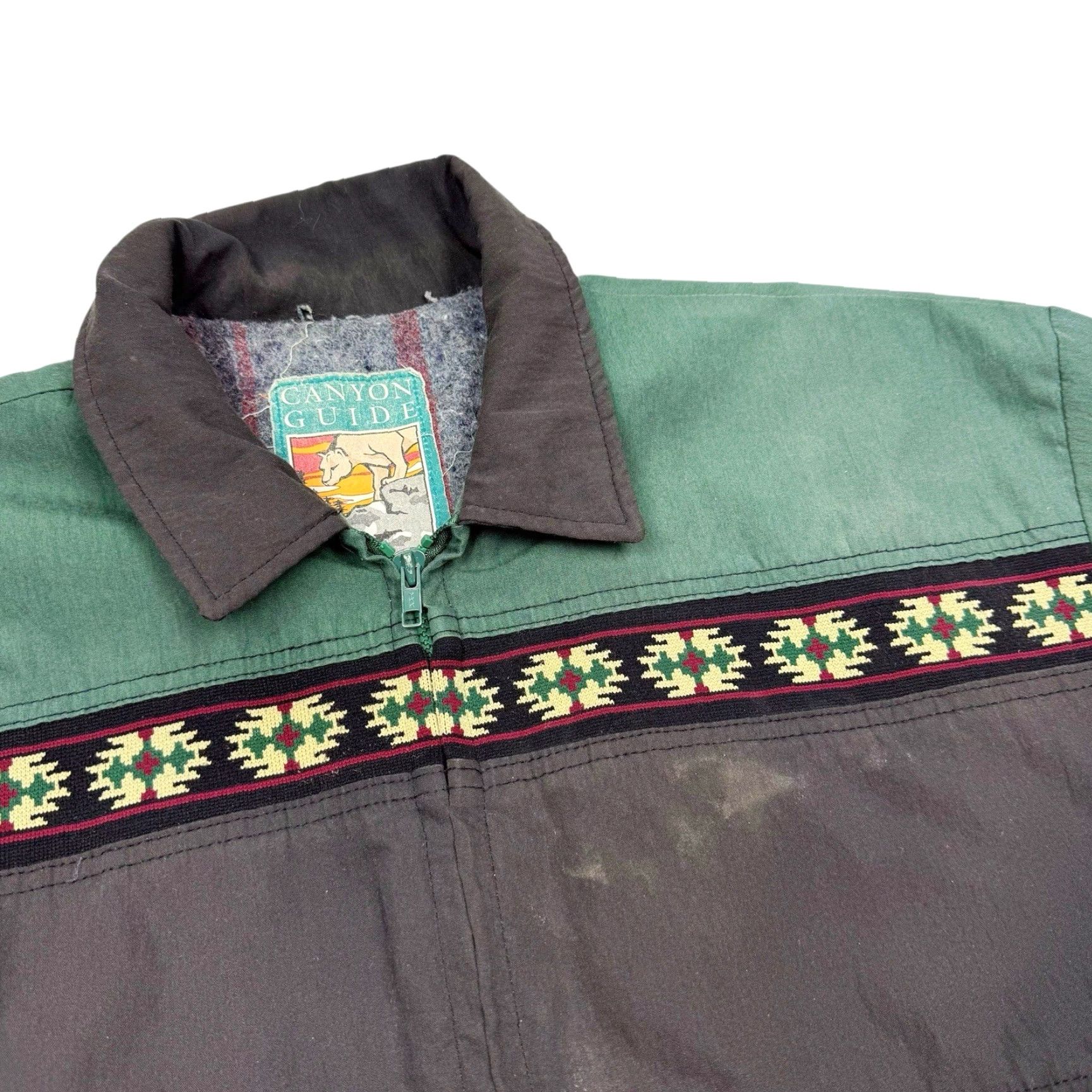 Vintage VINTAGE Canyon Guide Outfitters Aztec Blanket Lined Bomber Jacket Mens XL USA Size US XL / EU 56 / 4 - 3 Thumbnail