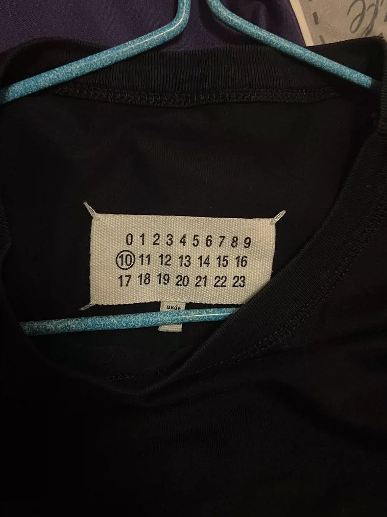 Maison Margiela Maison Margiela Reverse LOGO short sleeves Size US S / EU 44-46 / 1 - 9 Thumbnail