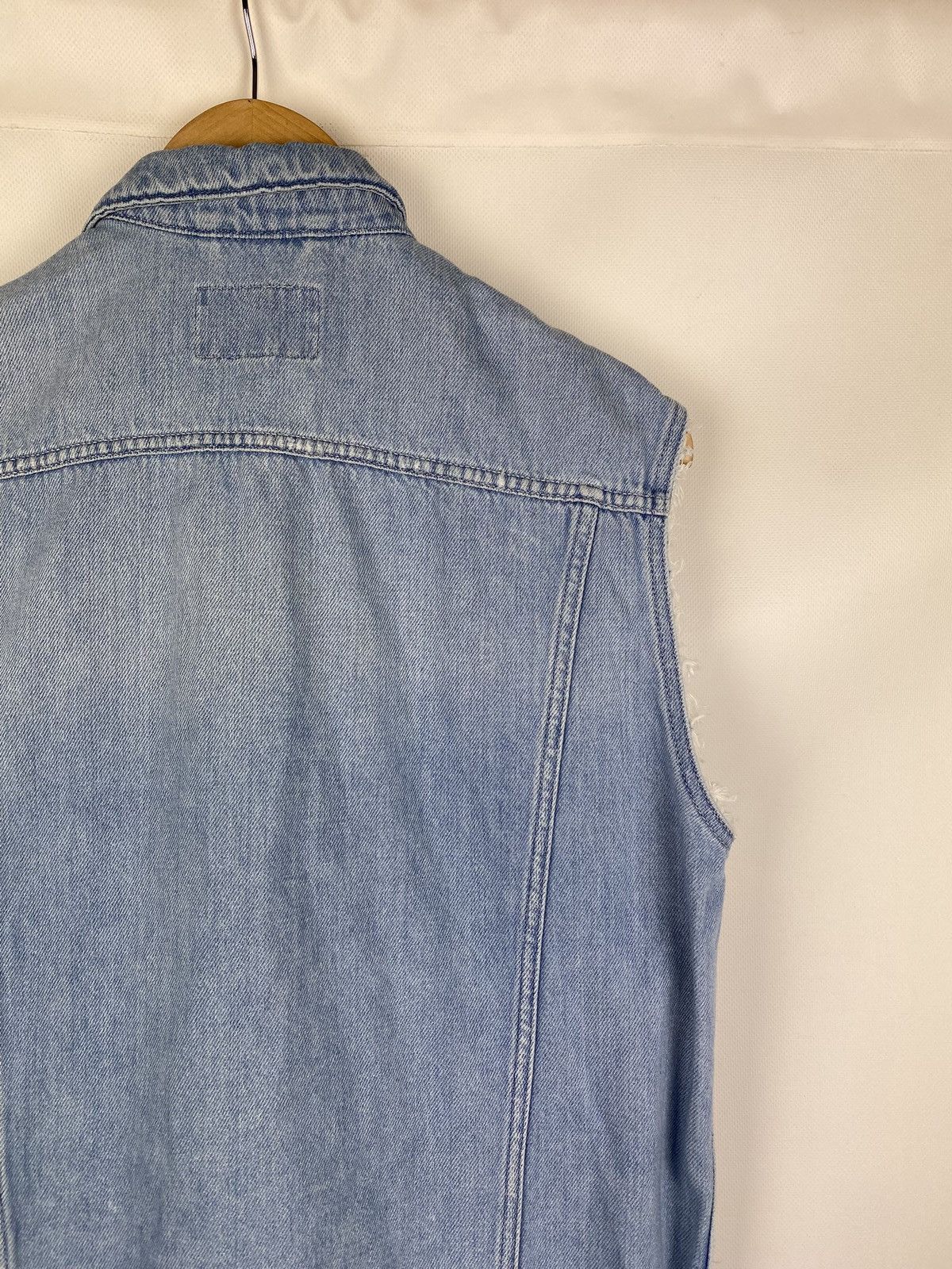 Carhartt Carhartt WIP W’ Trucker Denim Vest Jacket size S Size S / US 4 / IT 40 - 16 Thumbnail