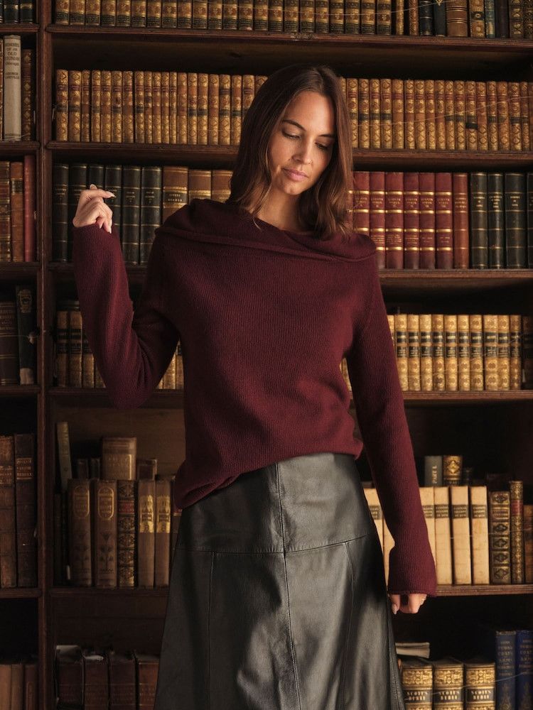 Other Celtic & Co Collared Slouch Jumper Wool Burgundy Size M Size M / US 6-8 / IT 42-44 - 1 Thumbnail