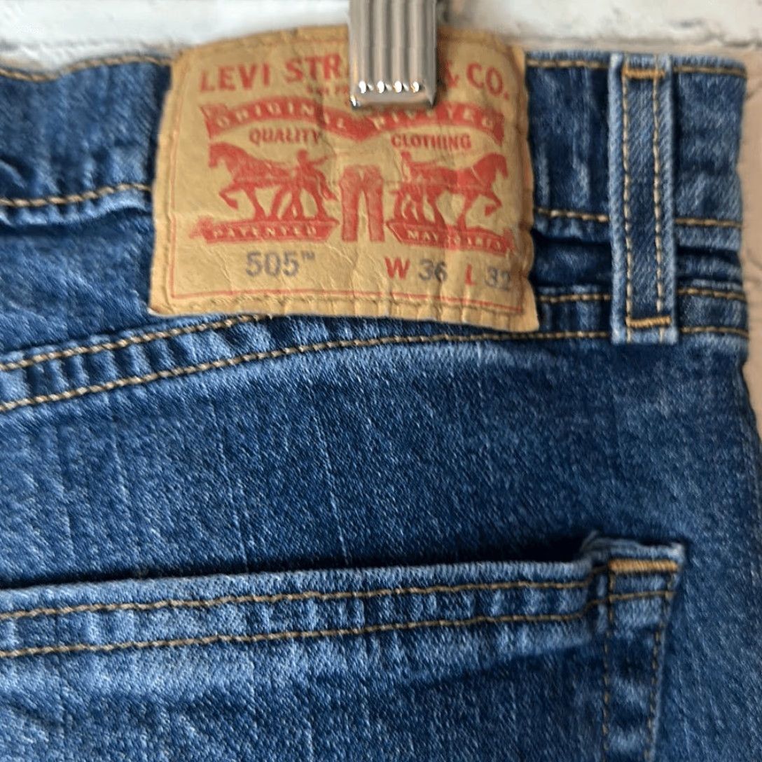 Levi's Levi’s 505 Mens Straight Leg Jeans 36x32 Blue Size US 36 / EU 52 - 4 Thumbnail