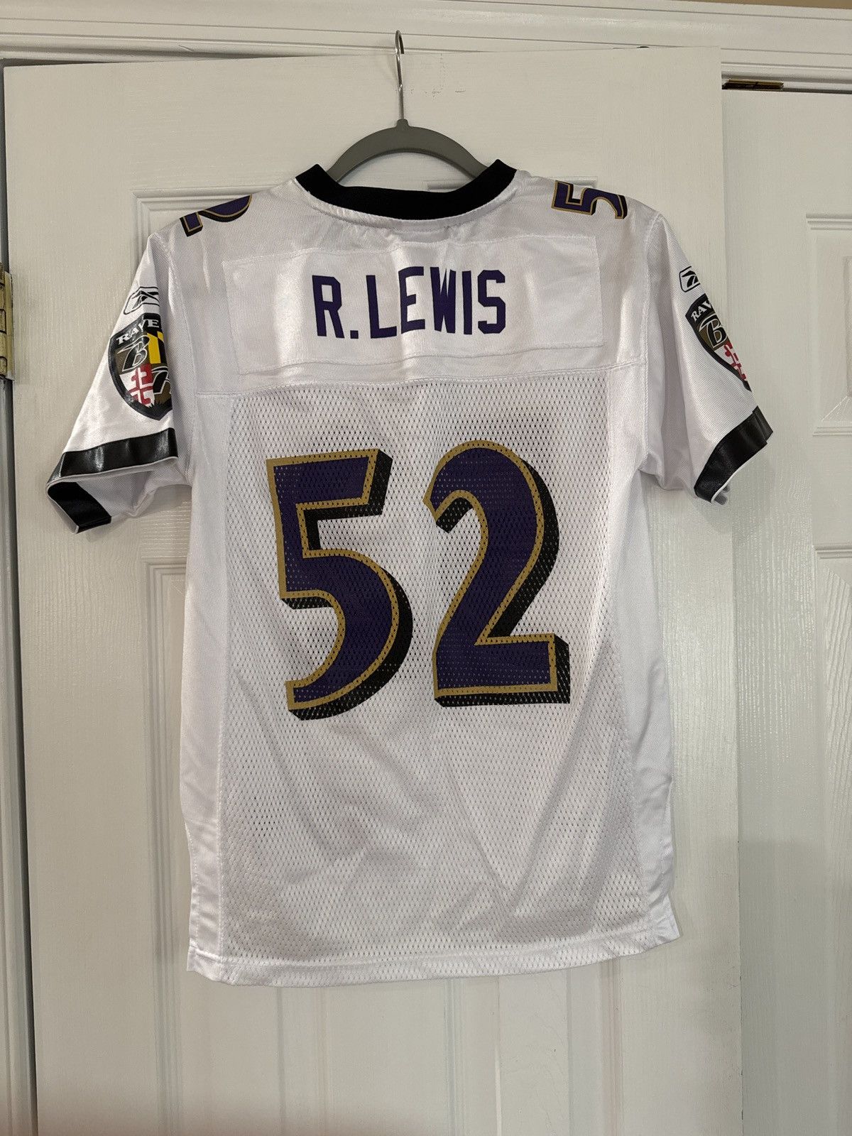 Reebok Kids Ray Lewis vintage Reebok NfL jersey Size US XS / EU 42 / 0 - 2 Thumbnail