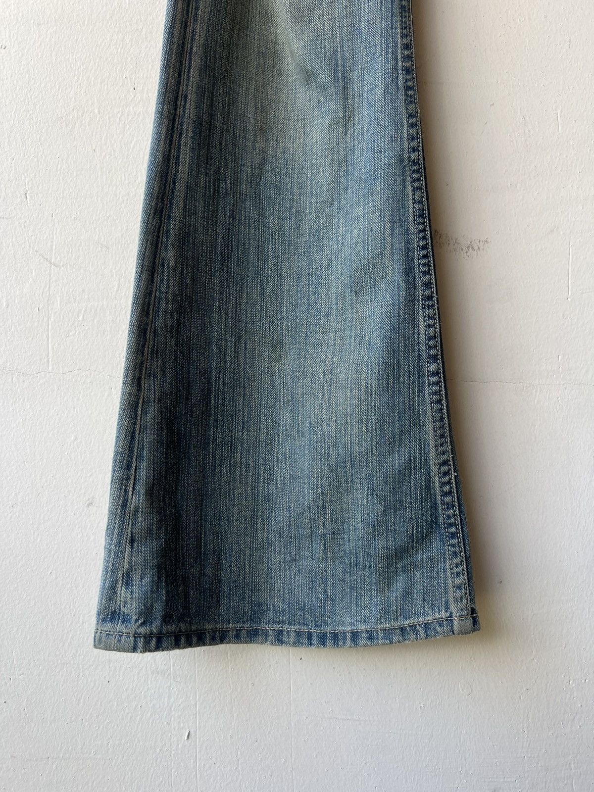 5351 POUR LES HOMMES Frog Denim Japan Distress Dirty Mud Denim Super Flare Jeans Size US 32 / EU 48 - 12 Thumbnail