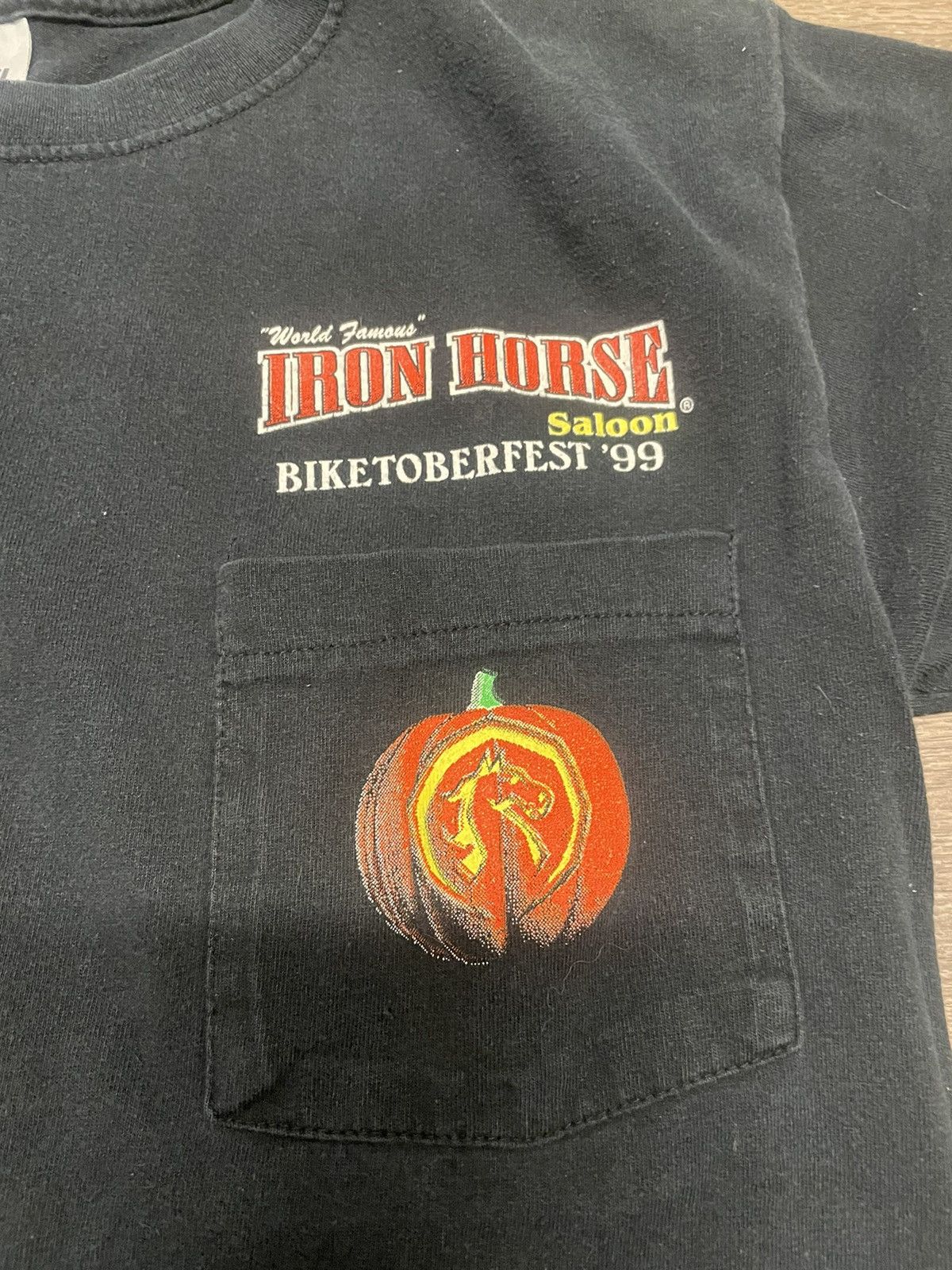 Vintage Vintage 99 Iron Horse Saloon Biketoberfest Crewneck Shirt Size US M / EU 48-50 / 2 - 14 Thumbnail