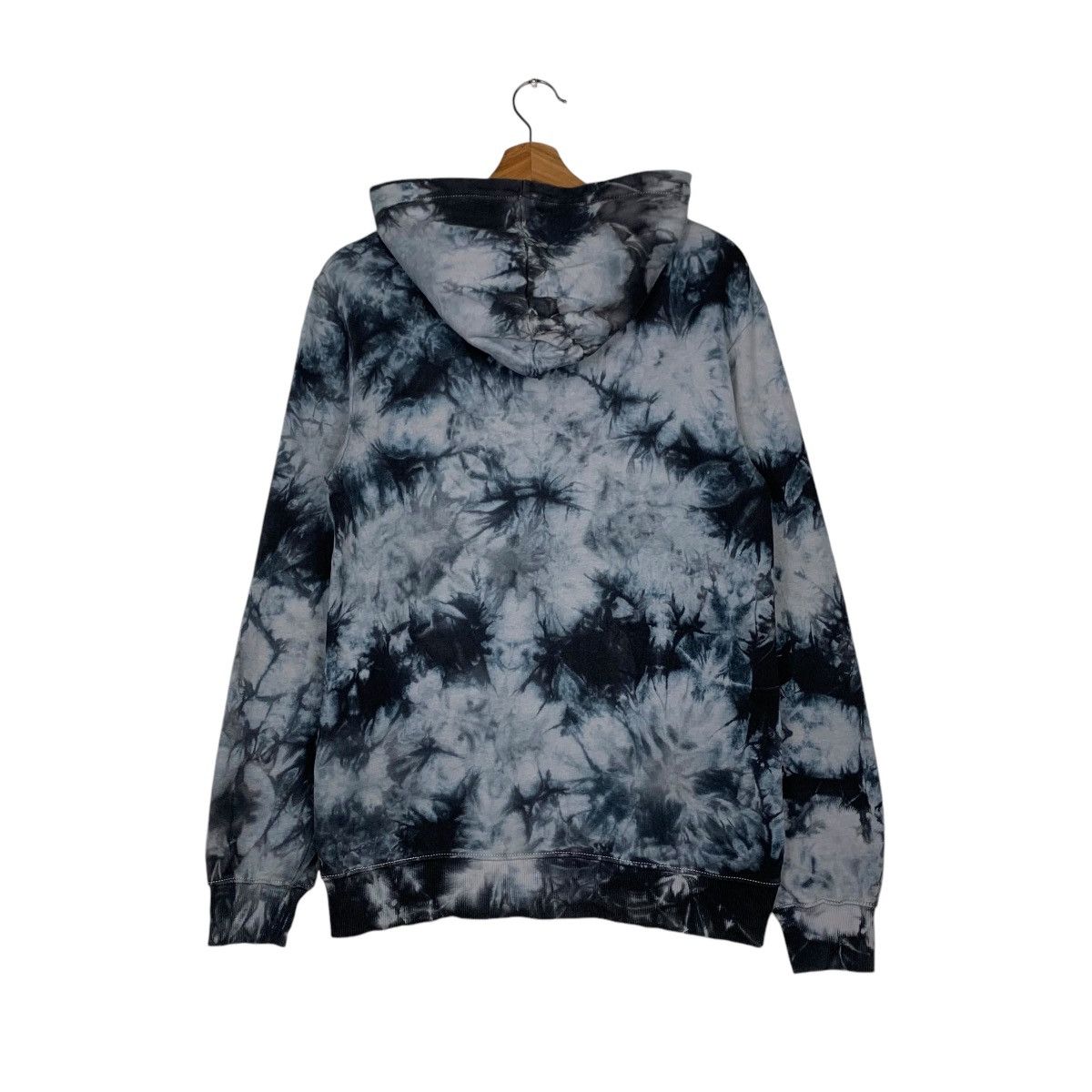 VIBE COOL VIBES TIE DYE YOUTH PULLOVER HOODIES #1546-C69 Size US XS / EU 42 / 0 - 7 Thumbnail