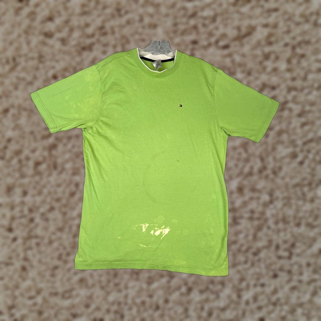 Tommy Hilfiger VINTAGE Tommy Hilfiger Shirt Adult Large Green Crew Neck Short Sleeve 100% Cotton Logo Embroidered Men Regular Family American Sports 90s Size US L / EU 52-54 / 3 - 1 Thumbnail