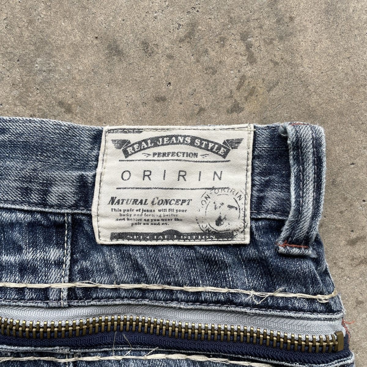 Japanese Brand Vintage Distressed Japanese Faded Denim Jeans Pants W35x28.5 Size US 35 - 9 Thumbnail