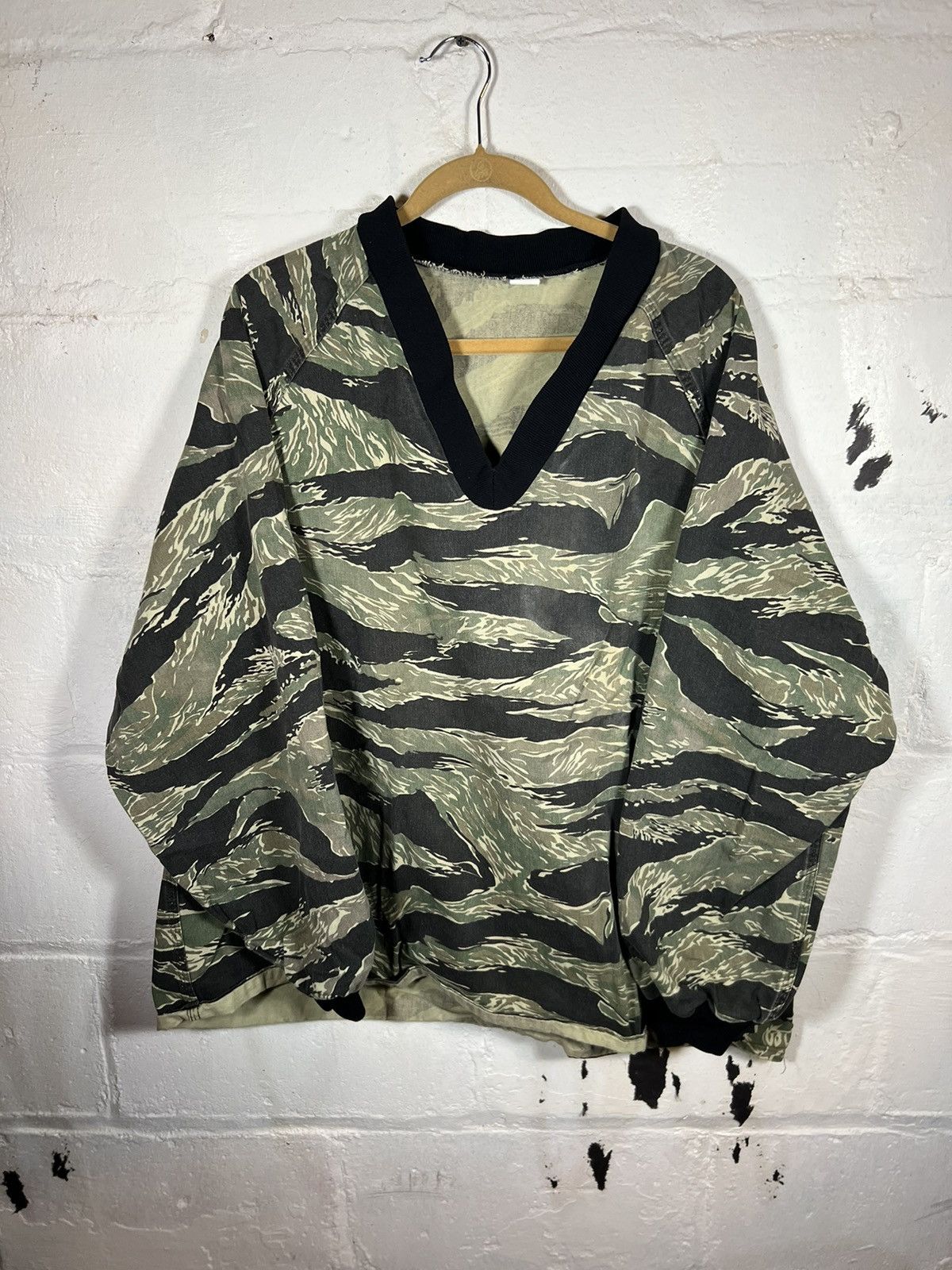 Vintage Vintage Tiger Stripe Camo Jacket | Grailed