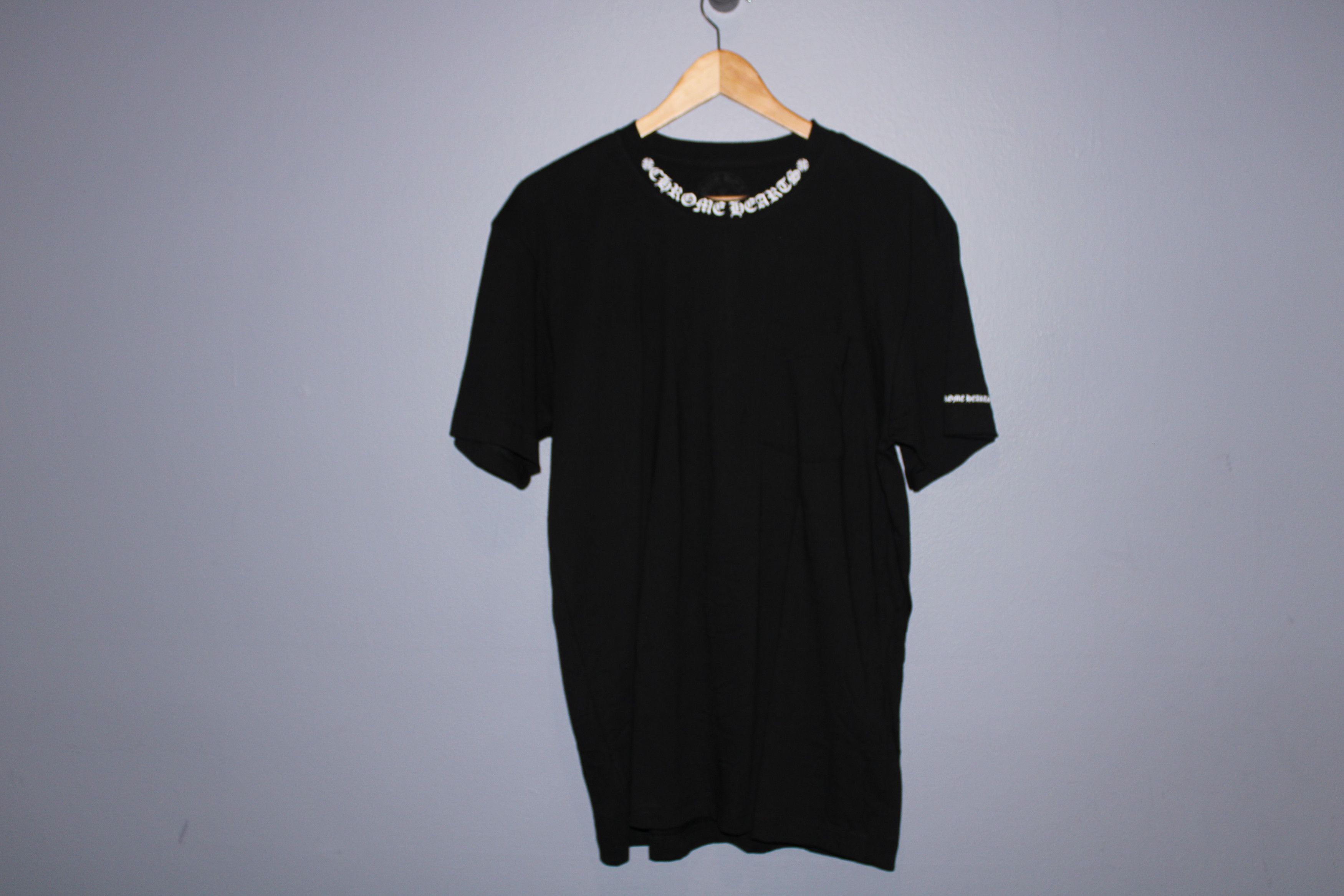 Chrome Hearts CHROME HEARTS NECK LOGO TSHIRT Size US L / EU 52-54 / 3 - 1 Thumbnail