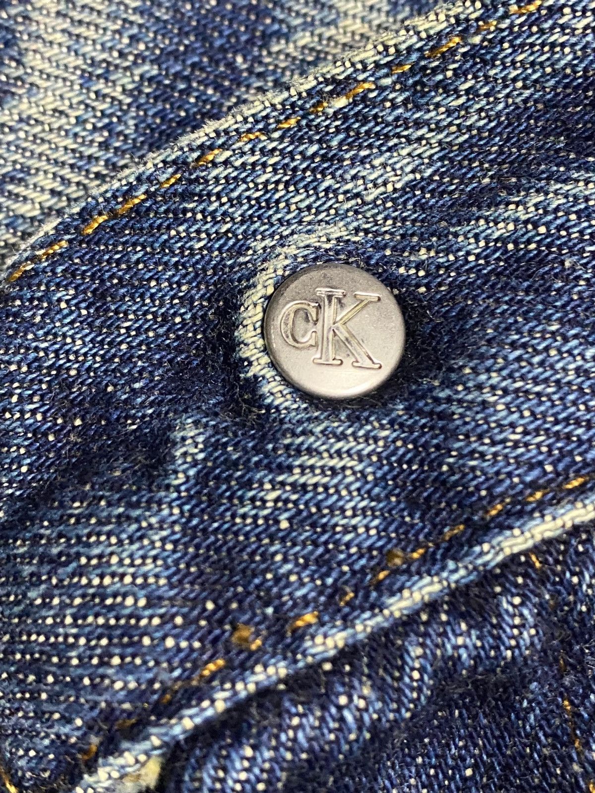 Vintage Vintage Calvin Klein Selvedge Mud Wash Distressed Loose Jean Size US 32 / EU 48 - 14 Thumbnail