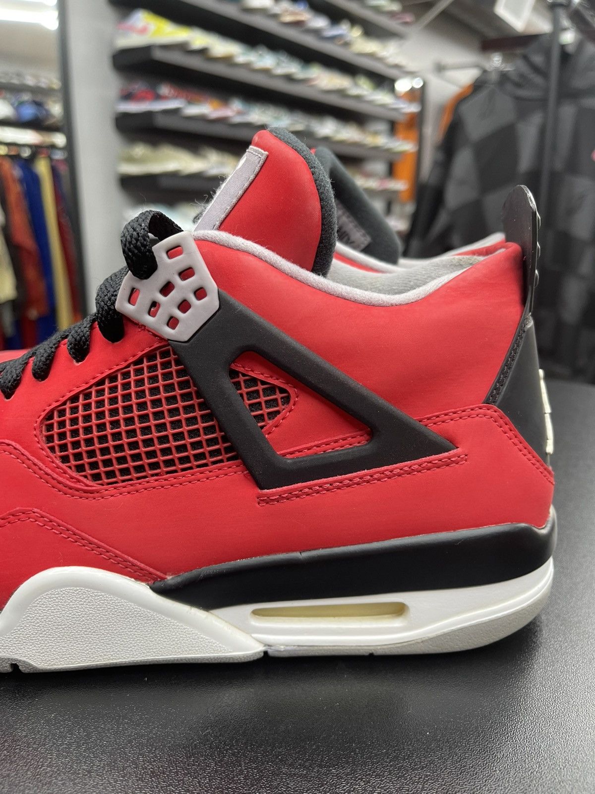 Jordan Brand Size 11 - Jordan 4 Bravo “2013” Size US 11 / EU 44 - 5 Thumbnail