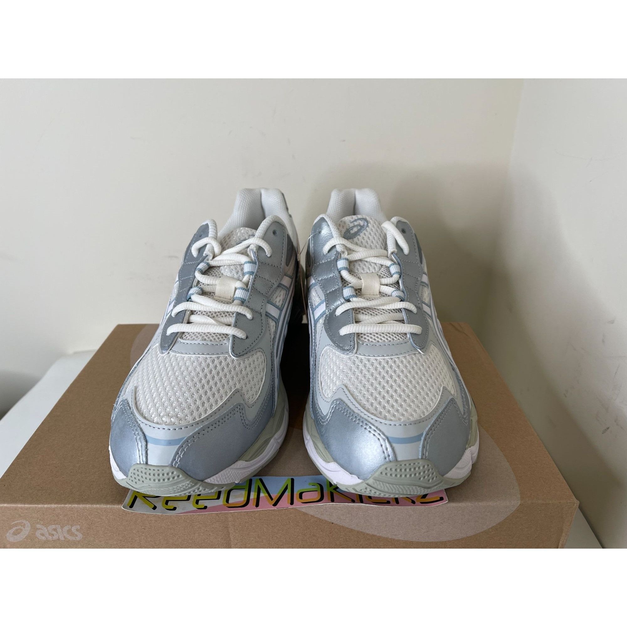 Asics Asics Gel NYC 2055 Cream Dolphin Grey Mens size 10.5us Size US 10.5 / EU 43-44 - 3 Thumbnail