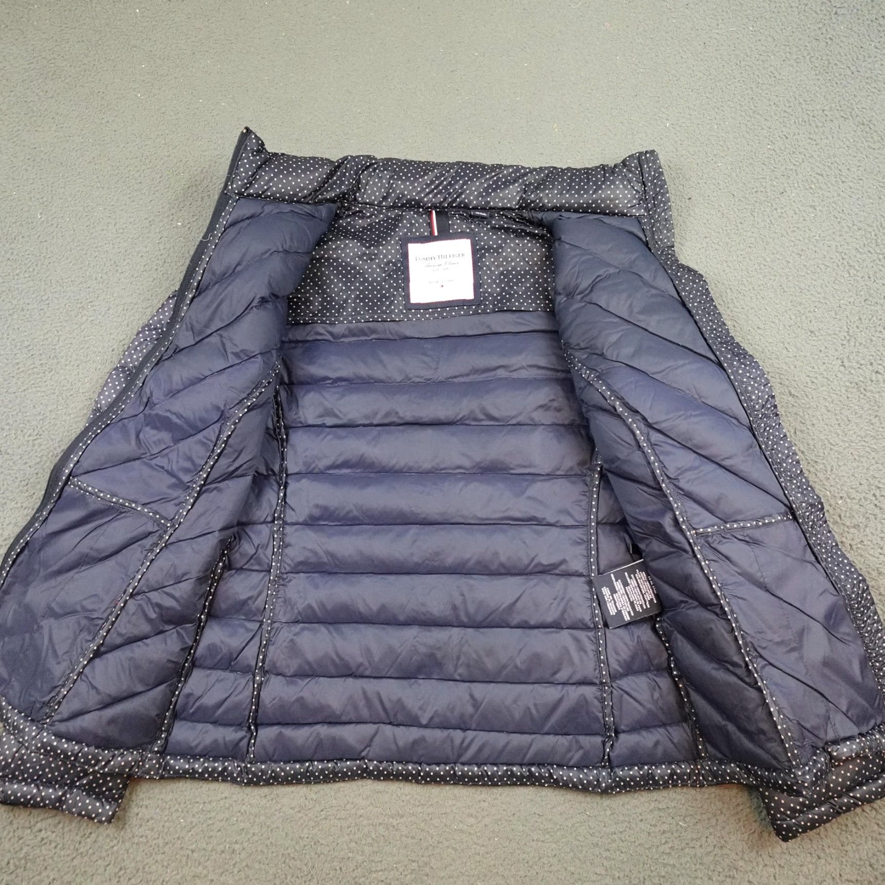 Tommy Hilfiger Tommy Hilfiger Jacket Womens Small Blue Polka Dot Down Puffer Zip Lightweight Size S / US 4 / IT 40 - 4 Thumbnail