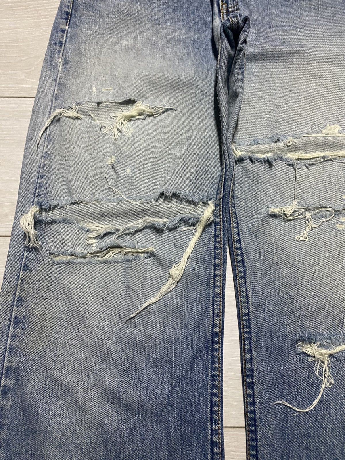 Levi's Vintage Levis 509 Destroyed Baggy Jeans Size US 32 / EU 48 - 7 Thumbnail