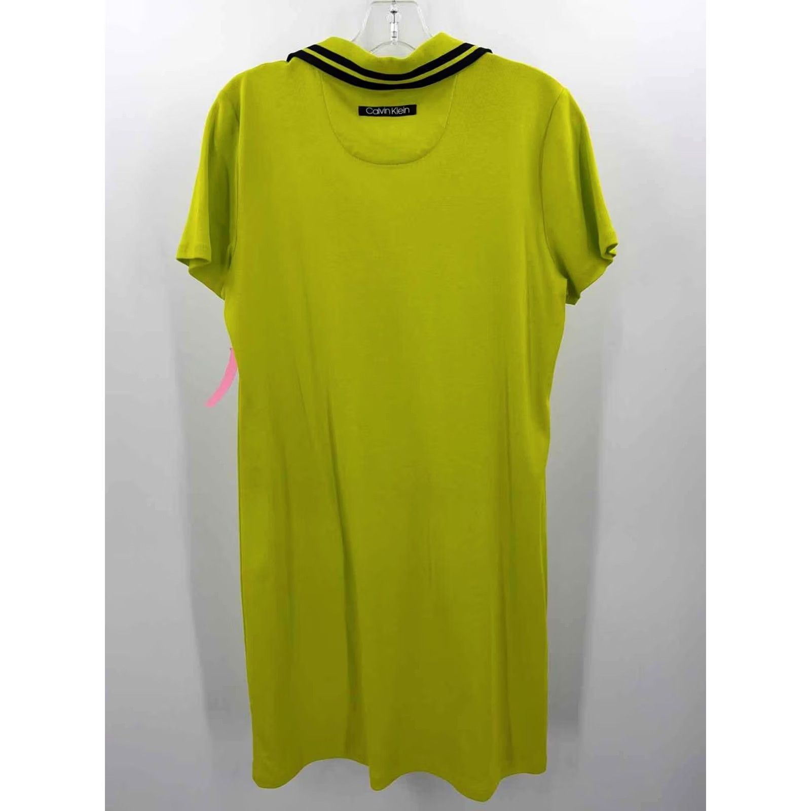 Calvin Klein Calvin Klein Dress Large Green Pre Owned Size Short Sleeve Size 36" / US 14 / IT 50 - 2 Thumbnail
