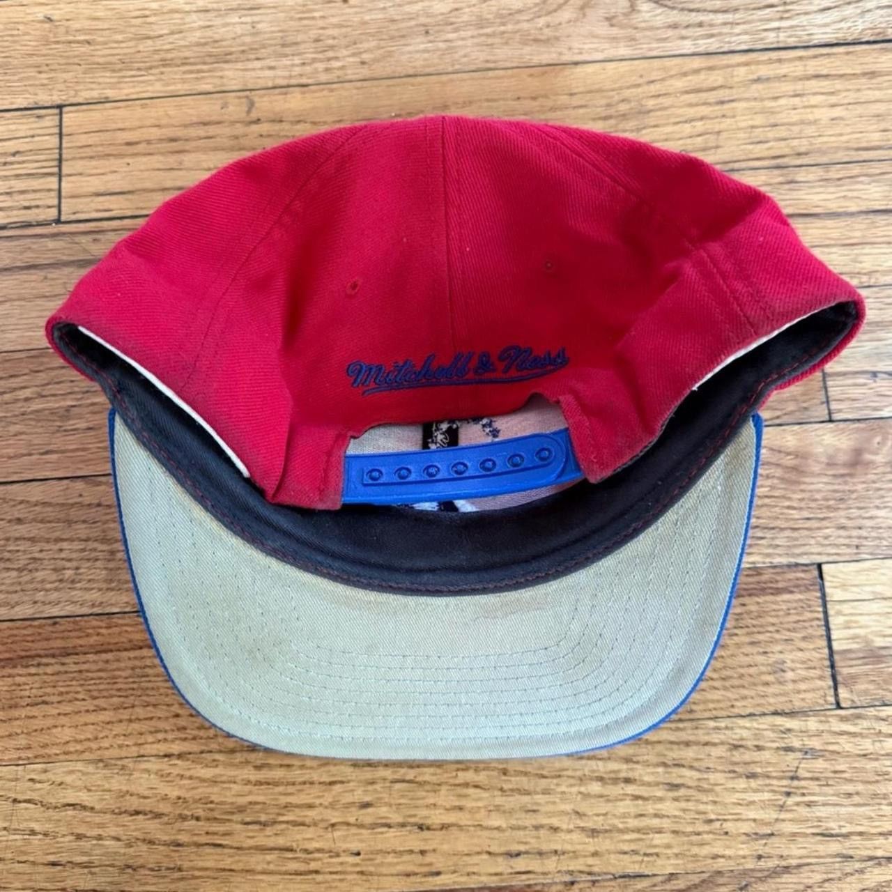 Mitchell & Ness Philadelphia 76ers Hardwood Classics Two-Tone Snapback Hat Size ONE SIZE - 3 Thumbnail