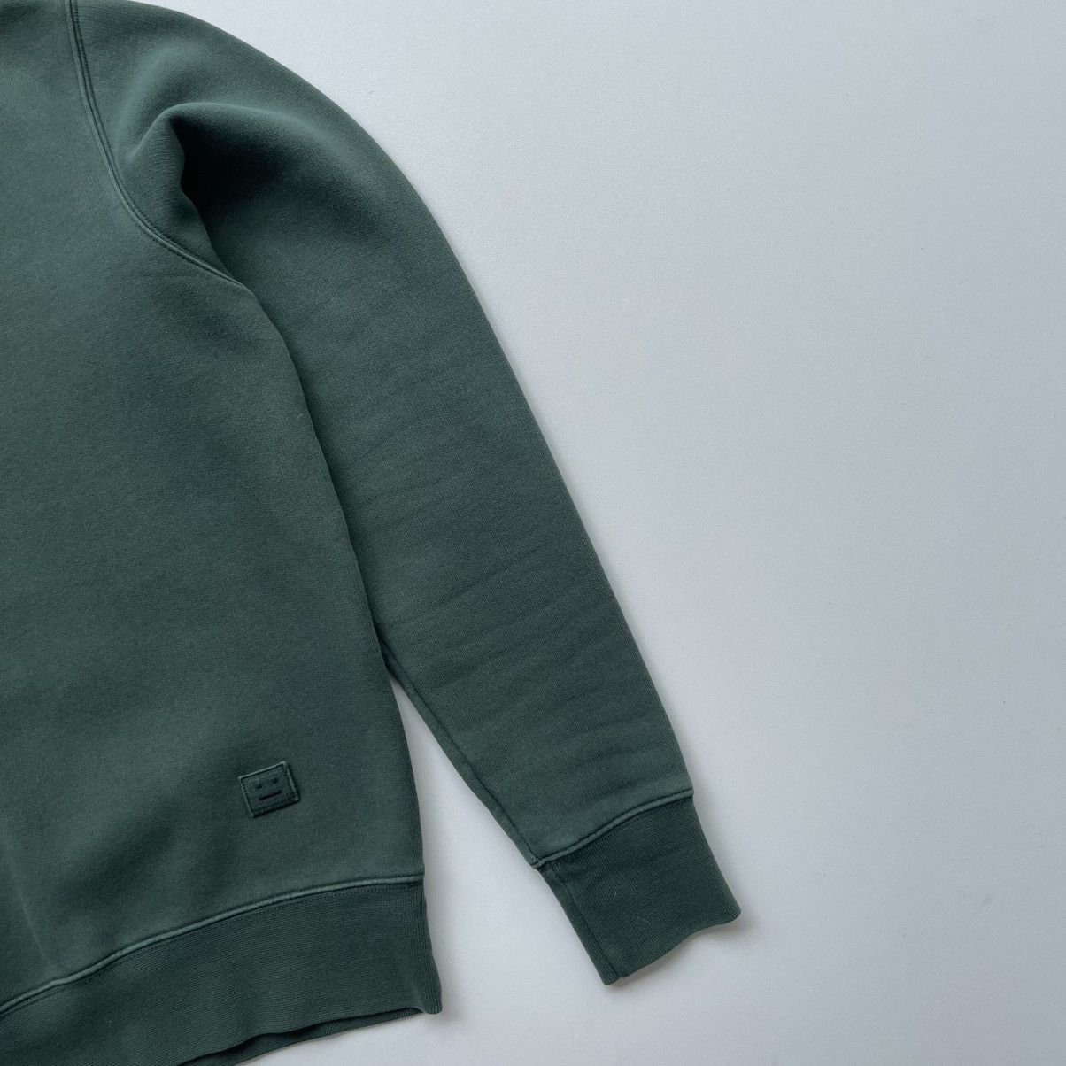 Acne Studios Acne Studios Vernina Dyed S15 Face Logo Sweatshirt Garments Size US S / EU 44-46 / 1 - 8 Thumbnail