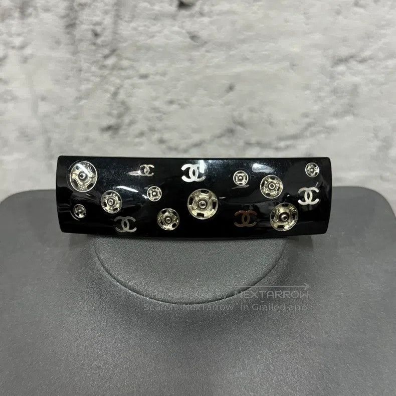 Chanel Chanel Acrylic hair clip Size ONE SIZE - 1 Thumbnail