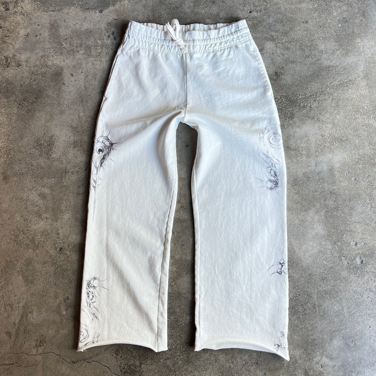 Basketcase Gallery Rare Tattoo Sweatpants M