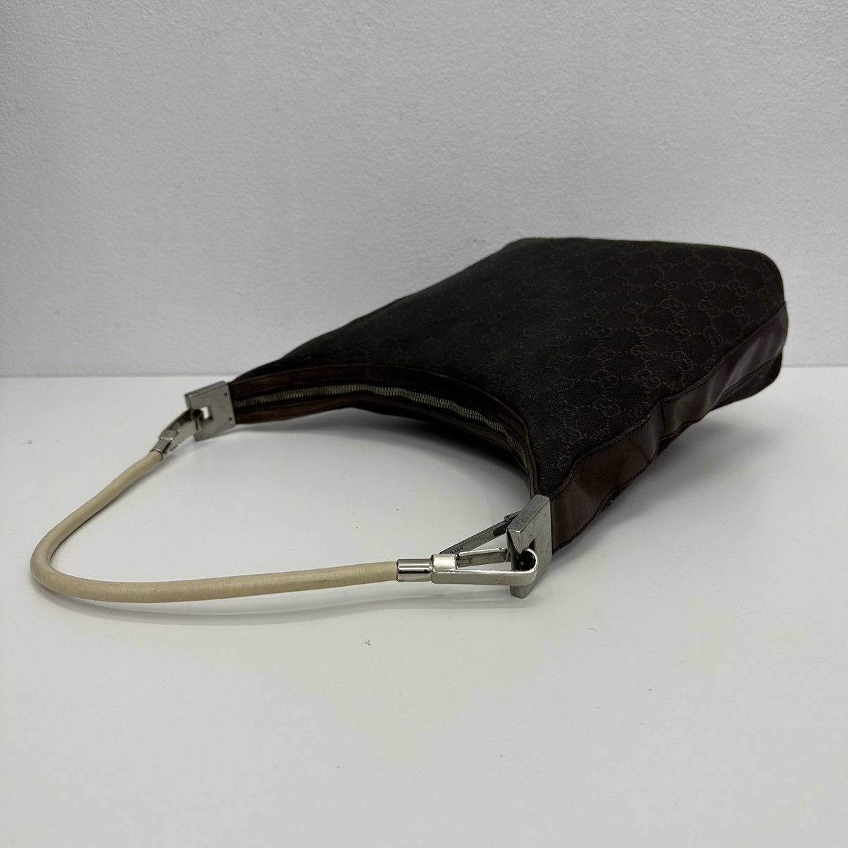 Gucci ‼️LAST DROP‼️ AUTHENTIC GUCCI GG HOBO SHOULDER HOBO BAG Size ONE SIZE - 15 Thumbnail