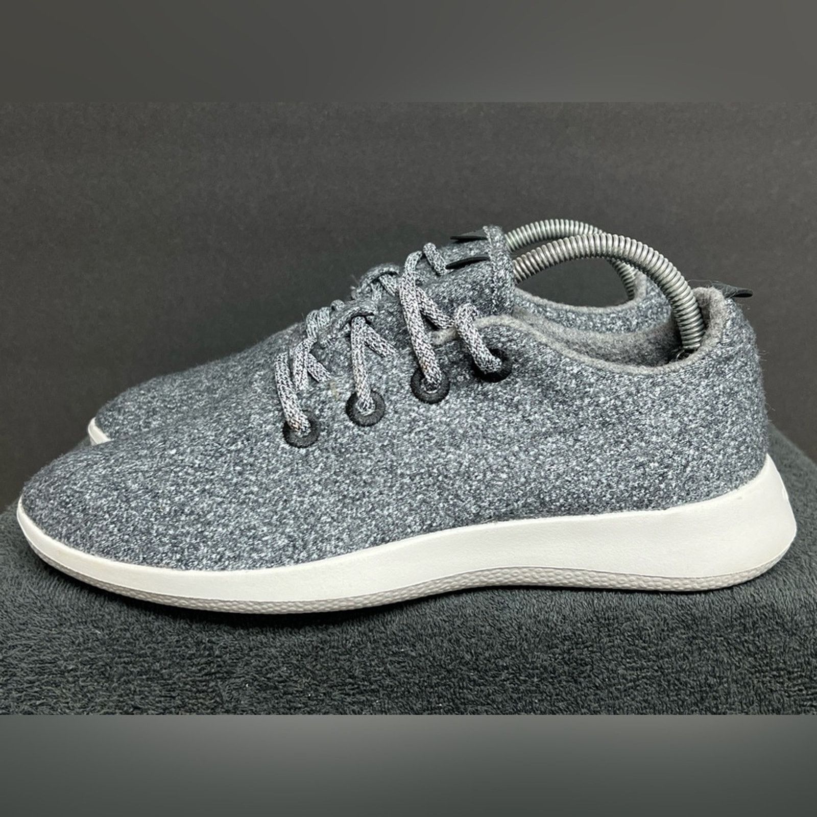 Allbirds Allbirds Wool Runners Gray Athletic Lace Up Sneakers EUC Size US 9 / EU 42 - 1 Thumbnail
