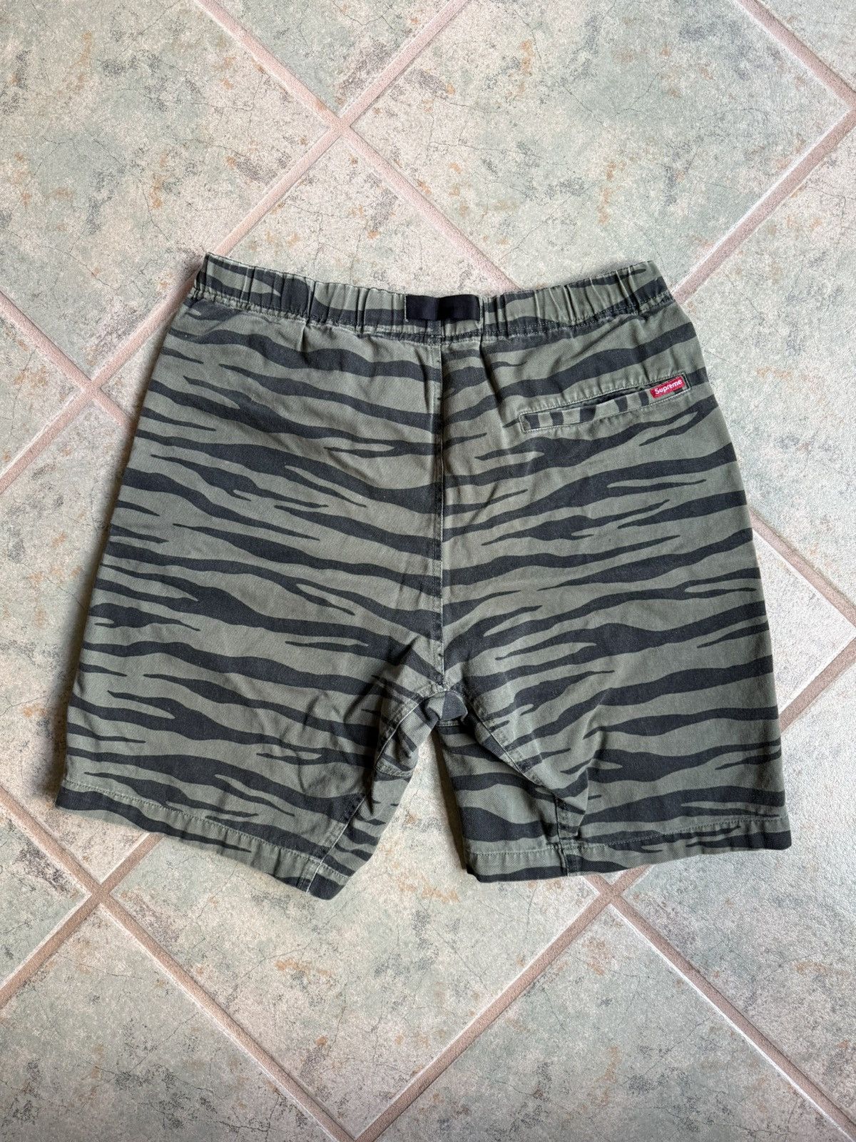 Supreme 2011 Supreme Zebra Shorts Size US 32 / EU 48 - 2 Thumbnail